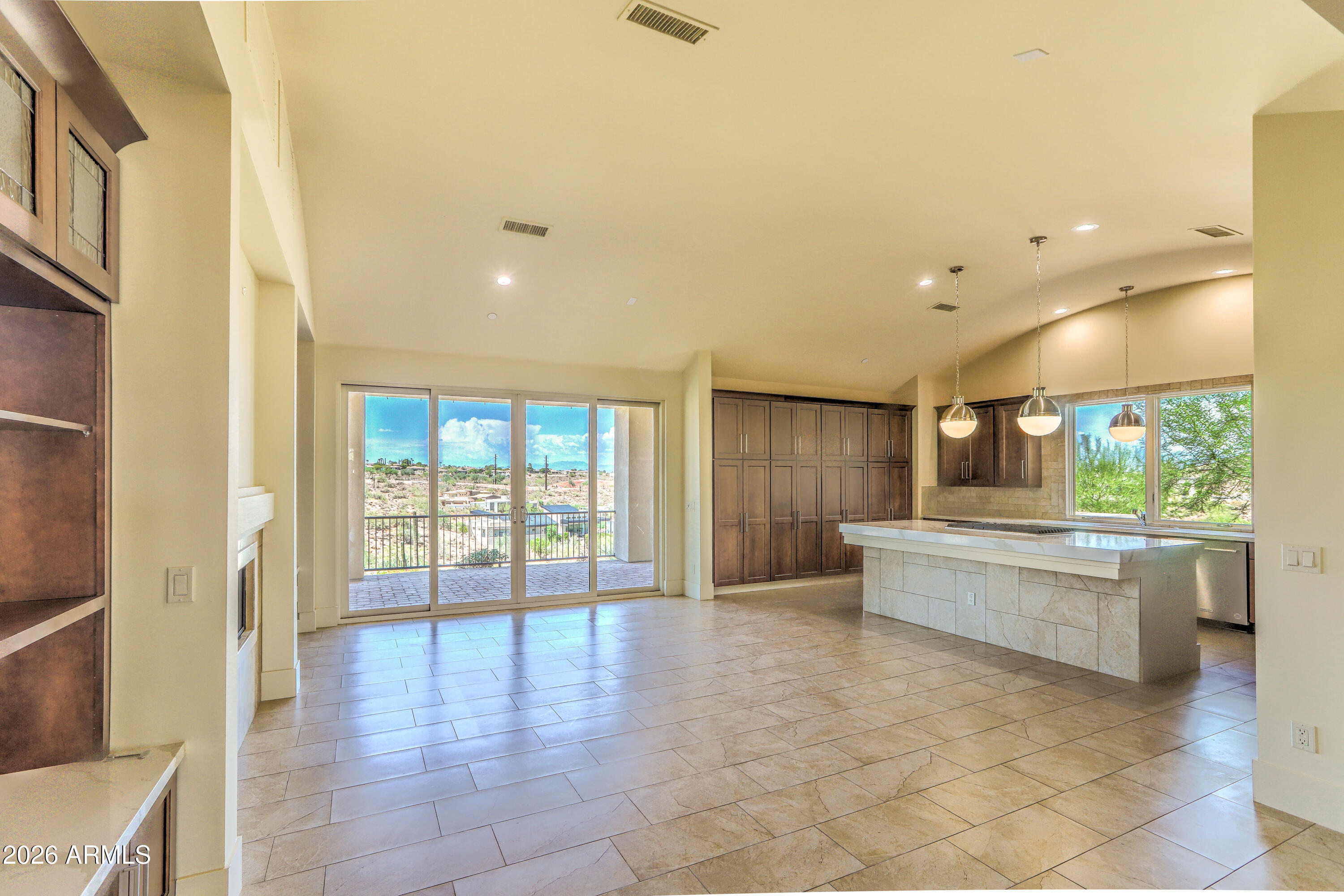 10031 N PALISADES Boulevard