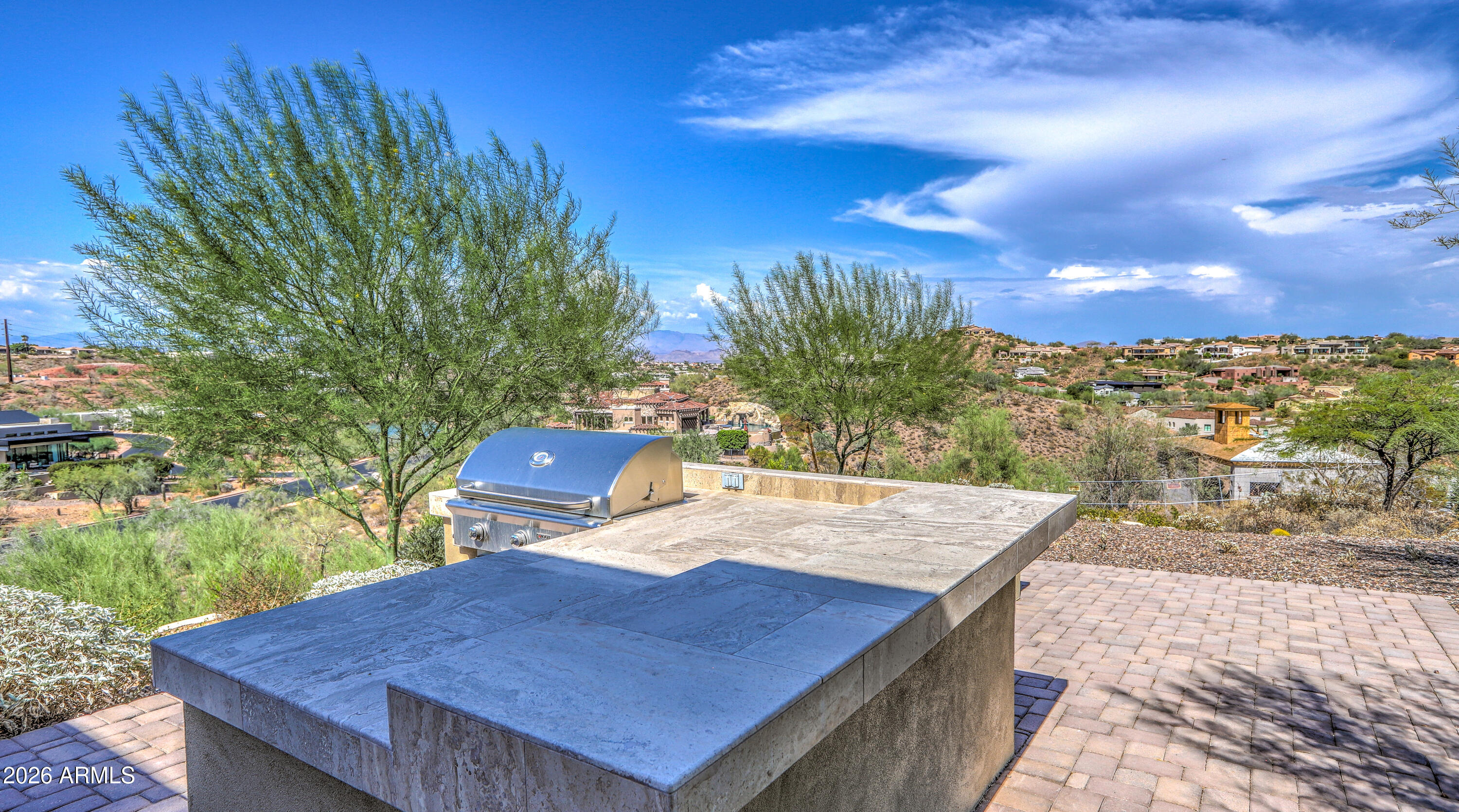 10031 N PALISADES Boulevard