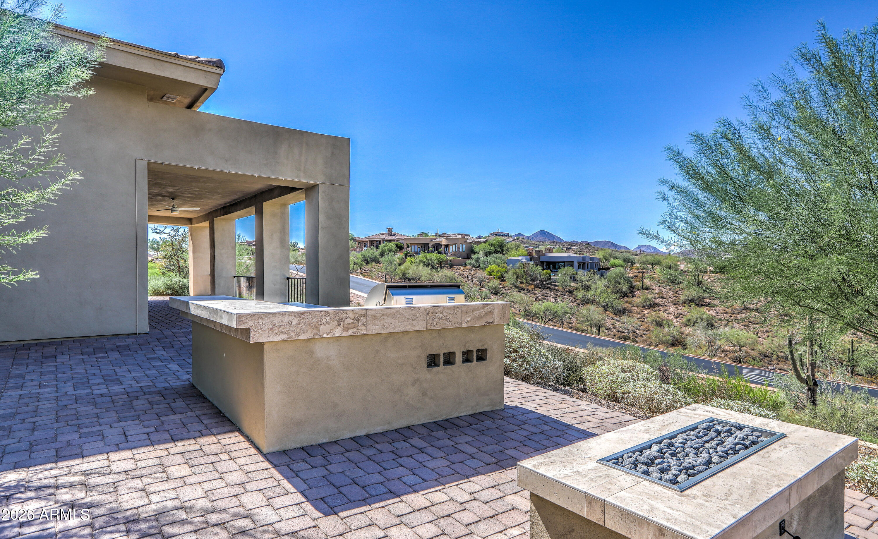 10031 N PALISADES Boulevard