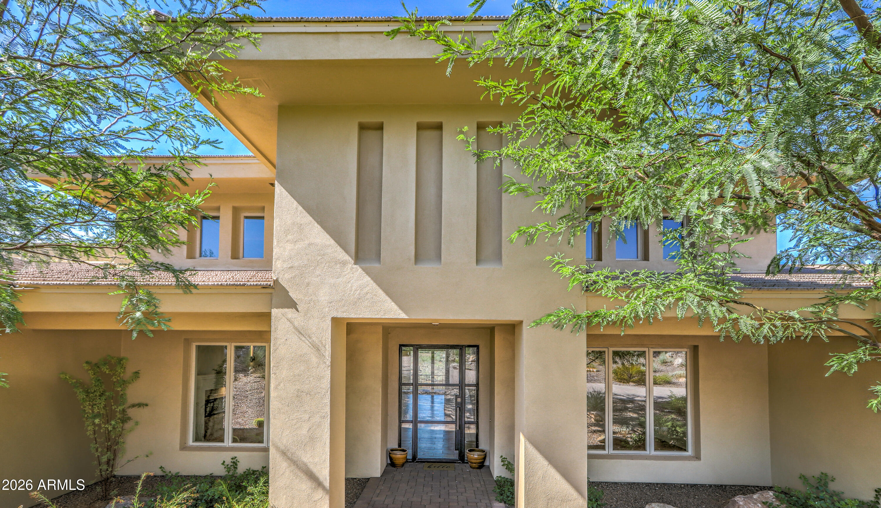 10031 N PALISADES Boulevard
