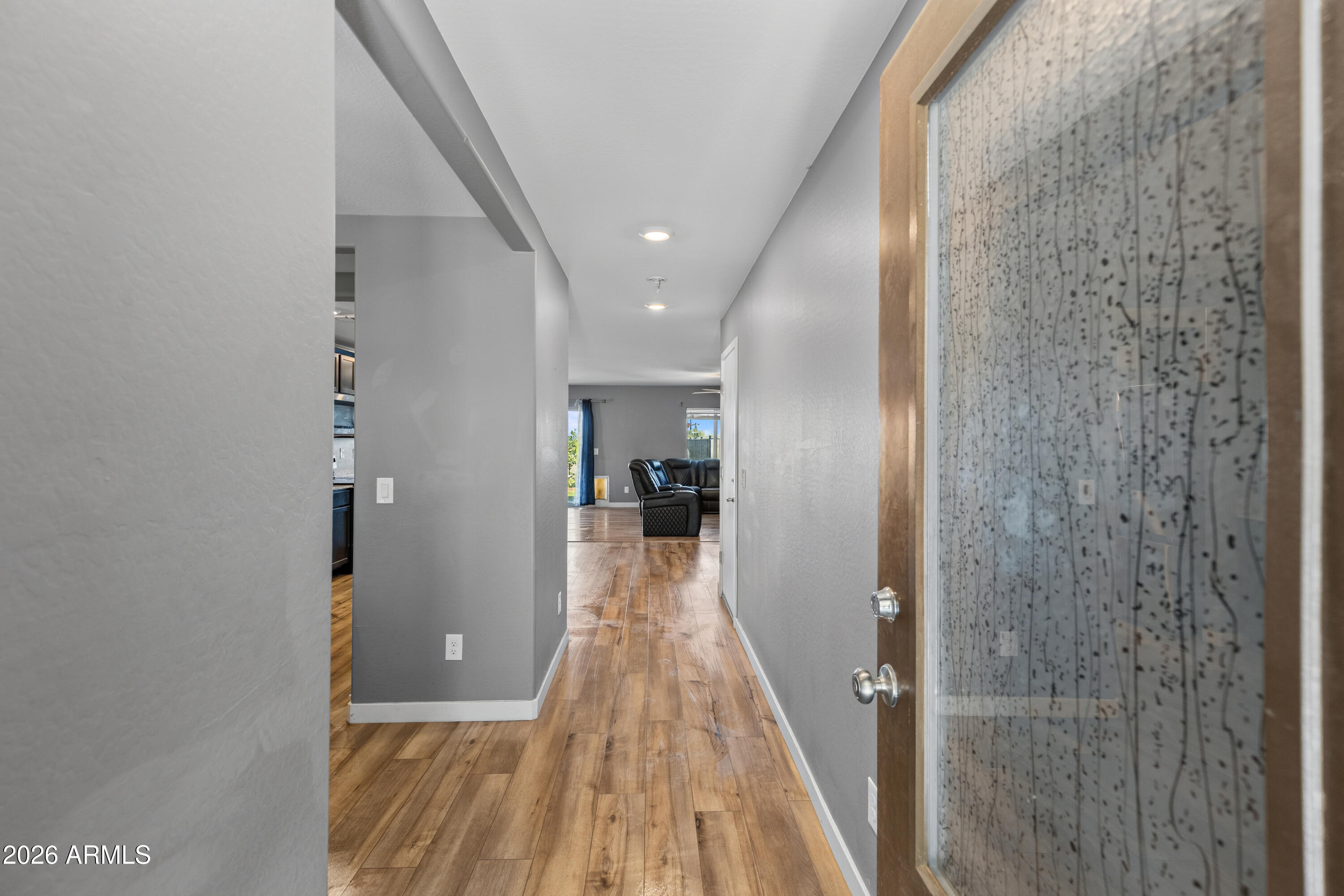 960 W 20TH Street