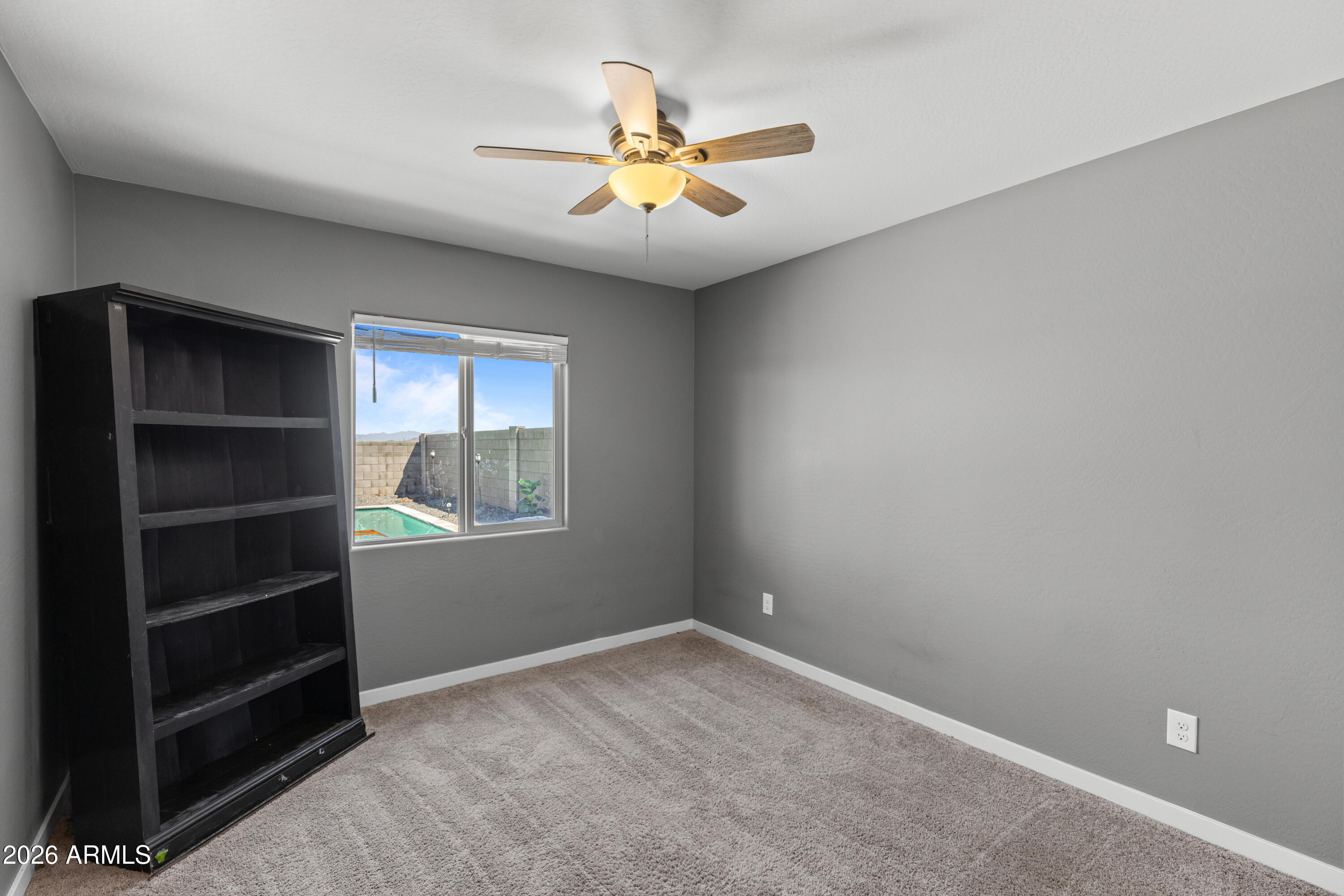 960 W 20TH Street