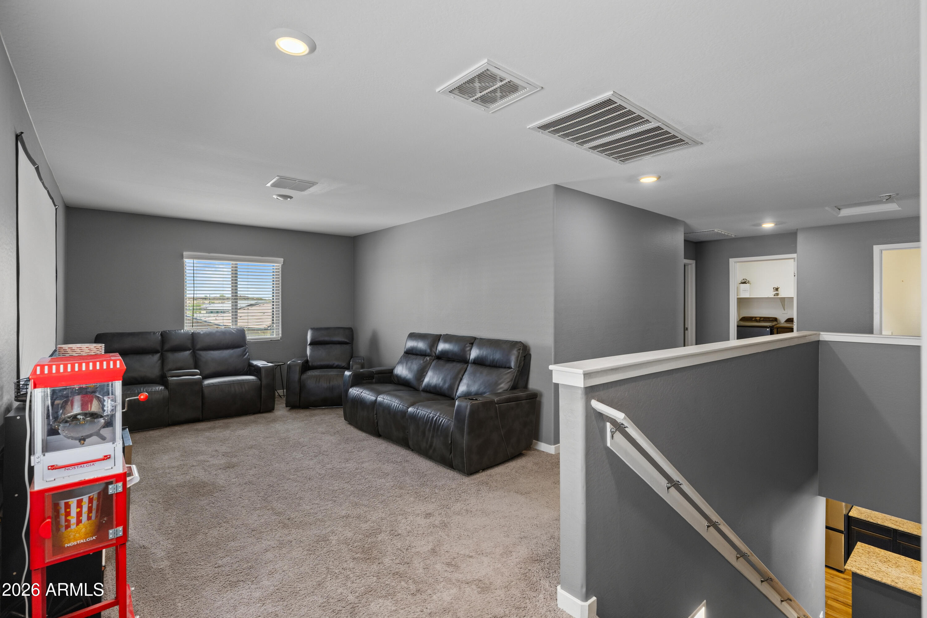 960 W 20TH Street