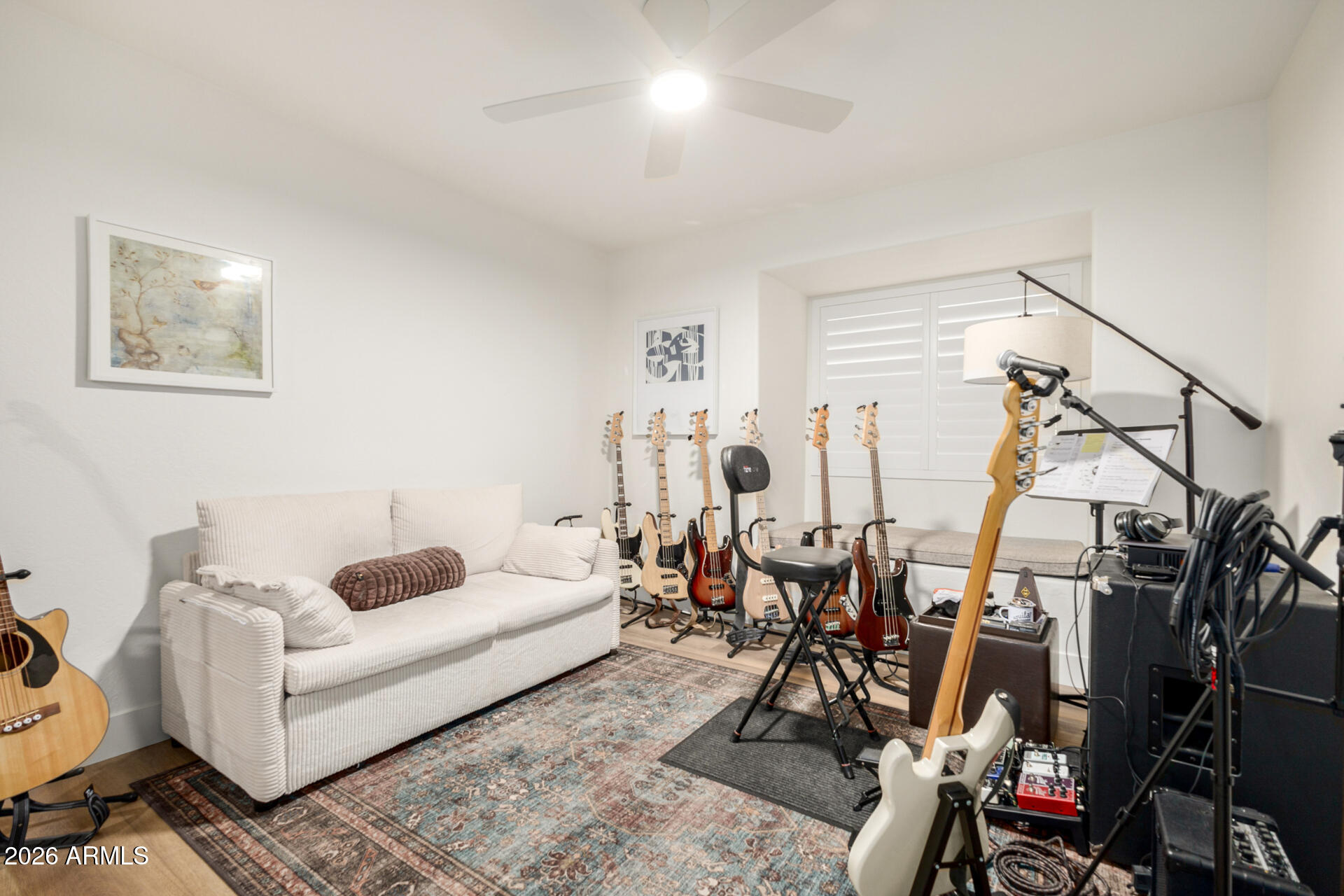 5529 W Aster Drive
