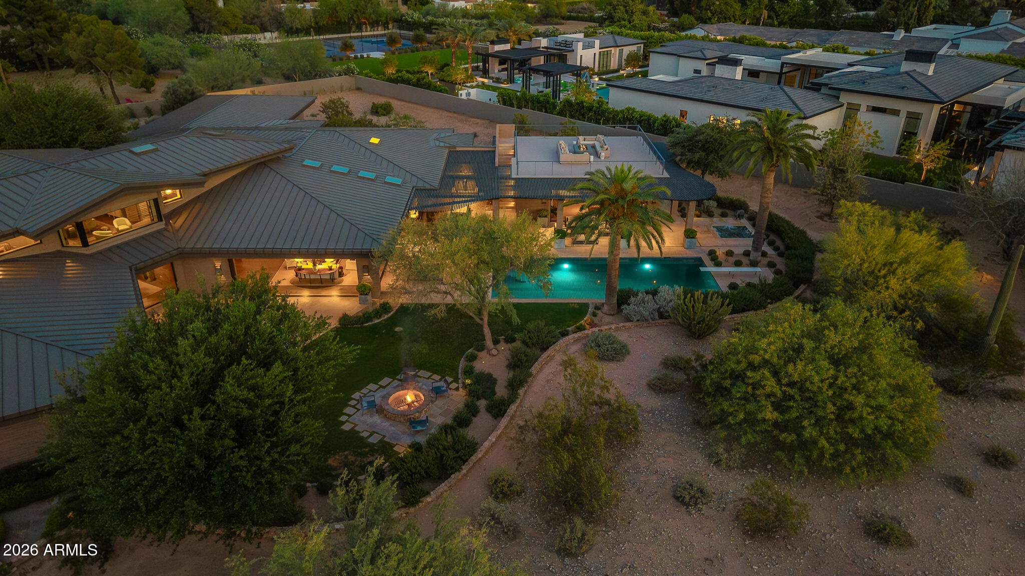 5721 N CASA BLANCA Drive