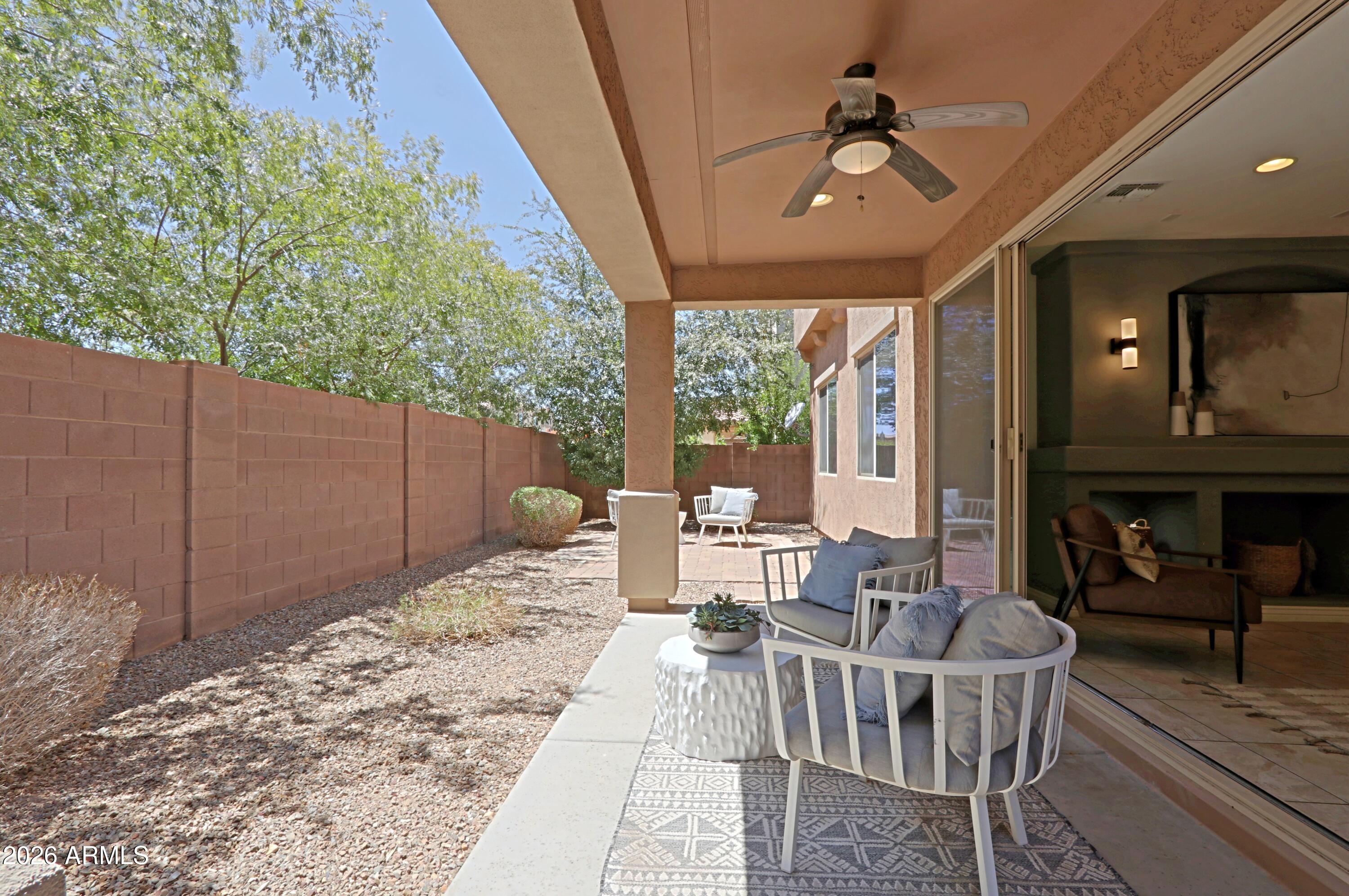 157 E CANYON Way