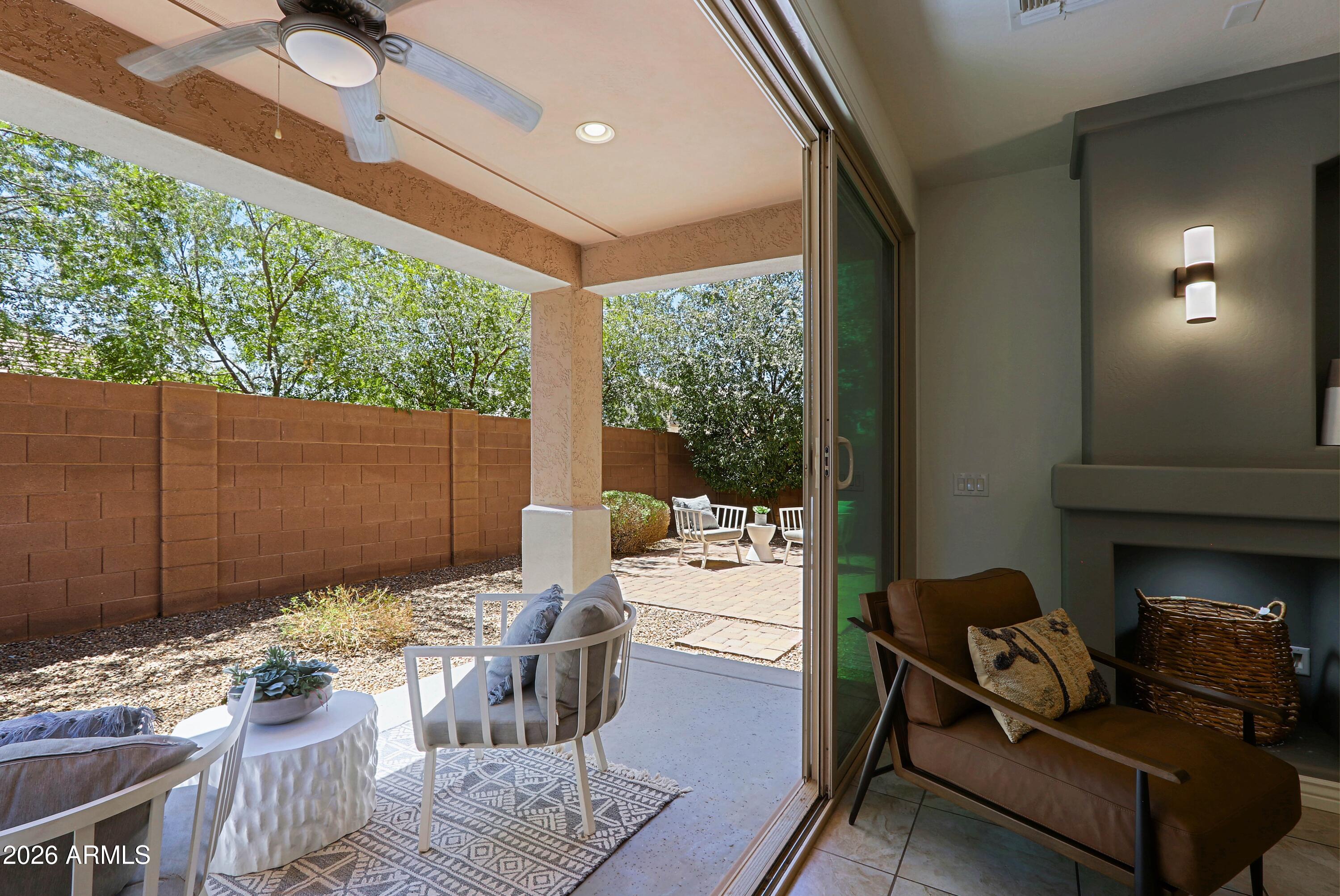 157 E CANYON Way