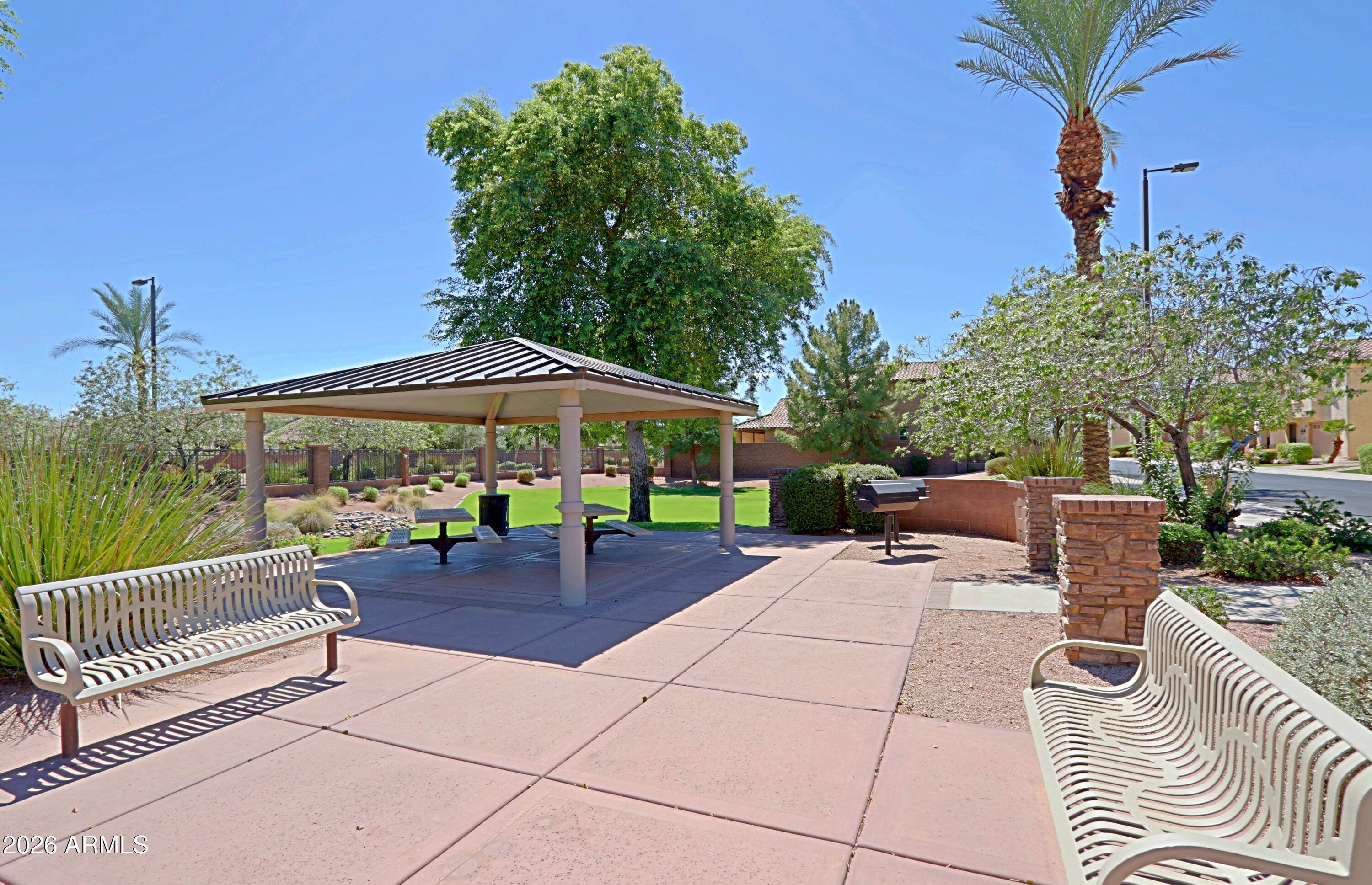 157 E CANYON Way