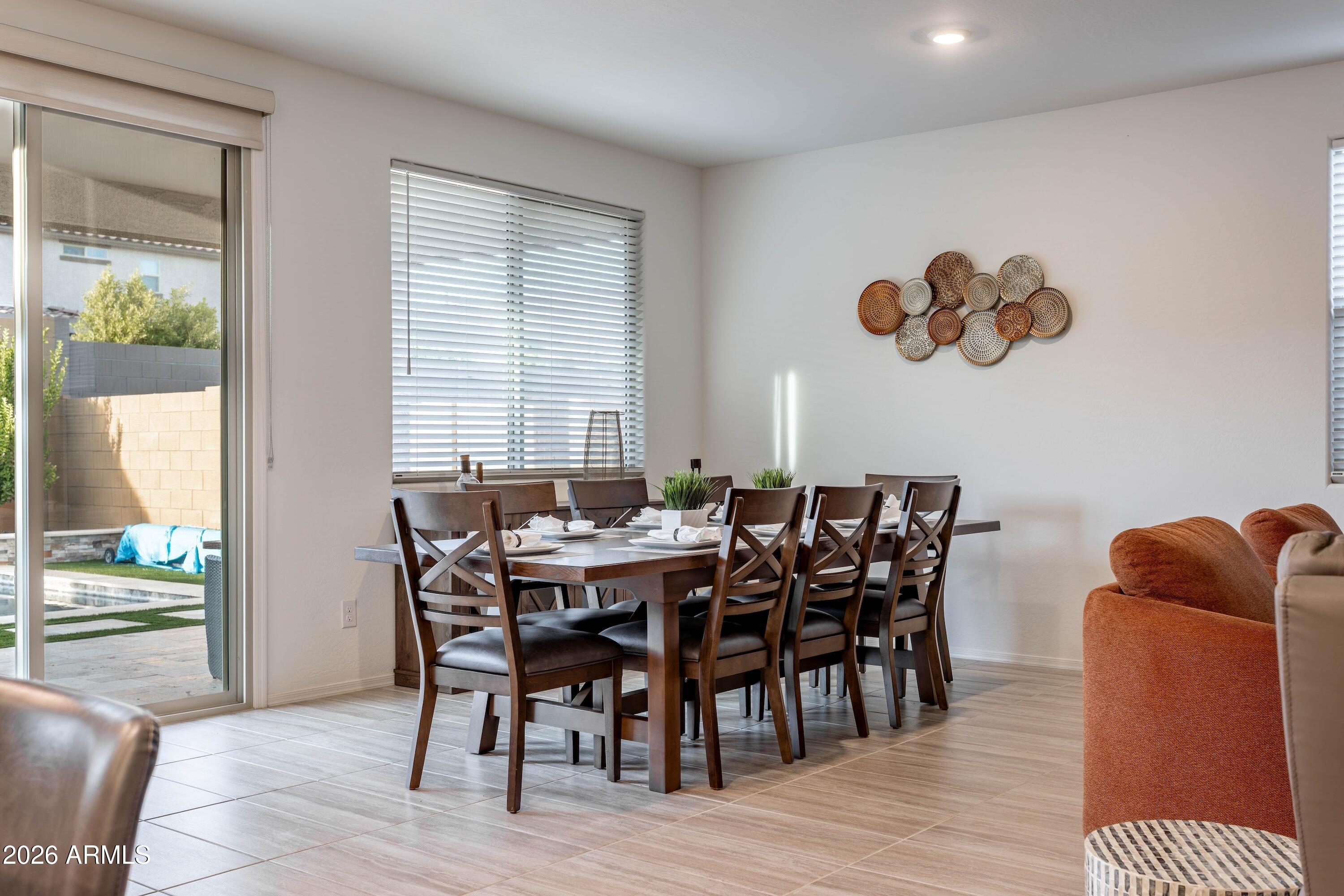 17146 W RUNNING DEER Trail