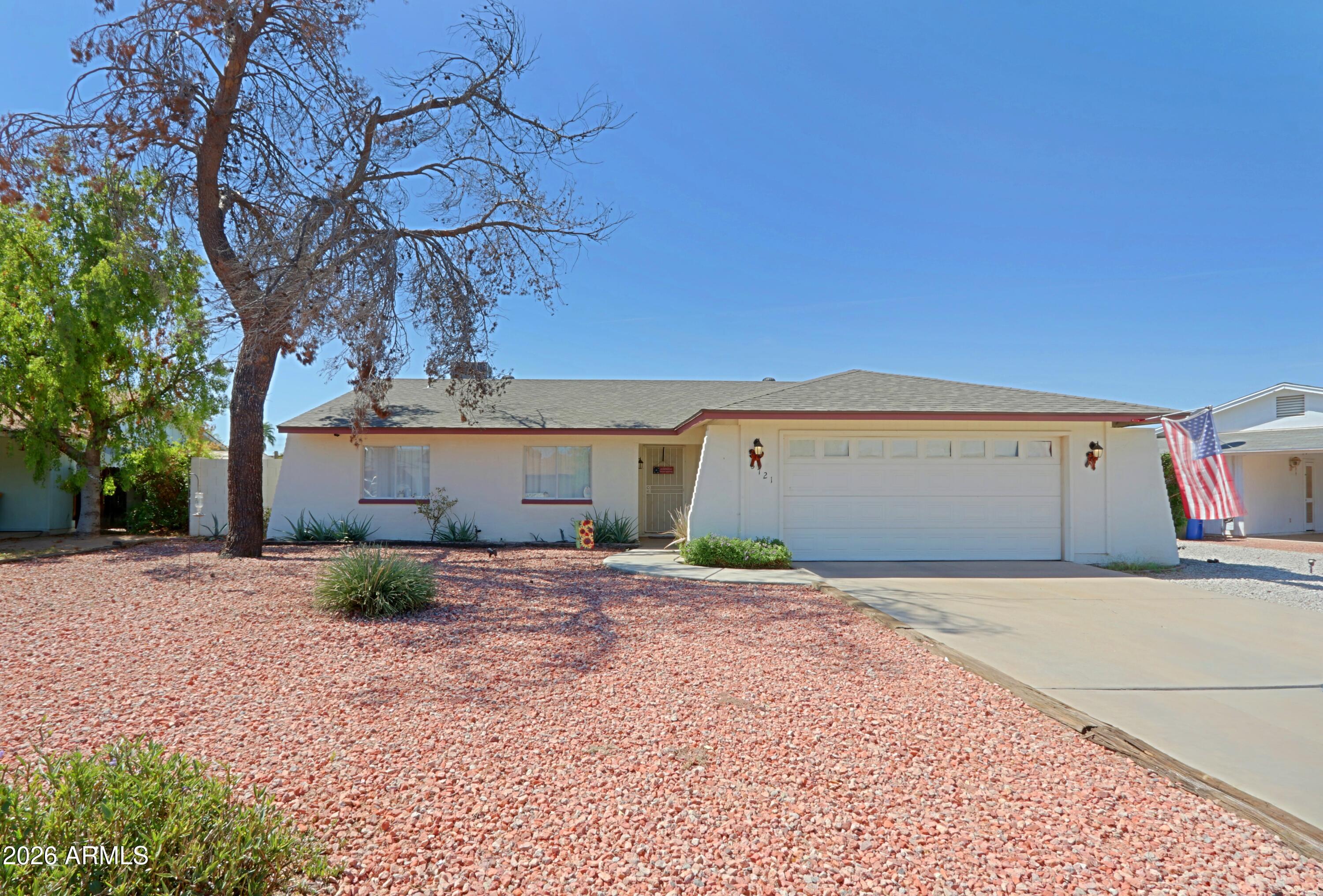 3721 W CALAVAR Road