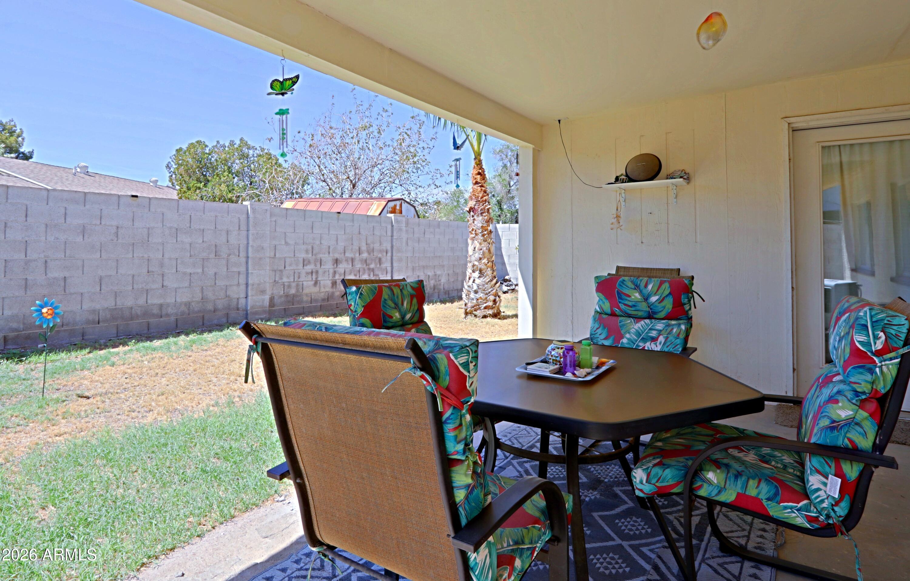 3721 W CALAVAR Road