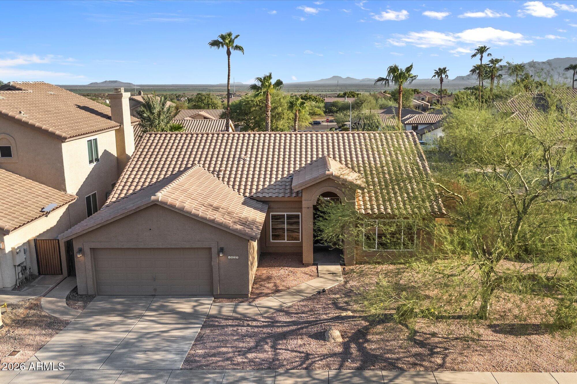 1439 W MOUNTAIN SKY Avenue