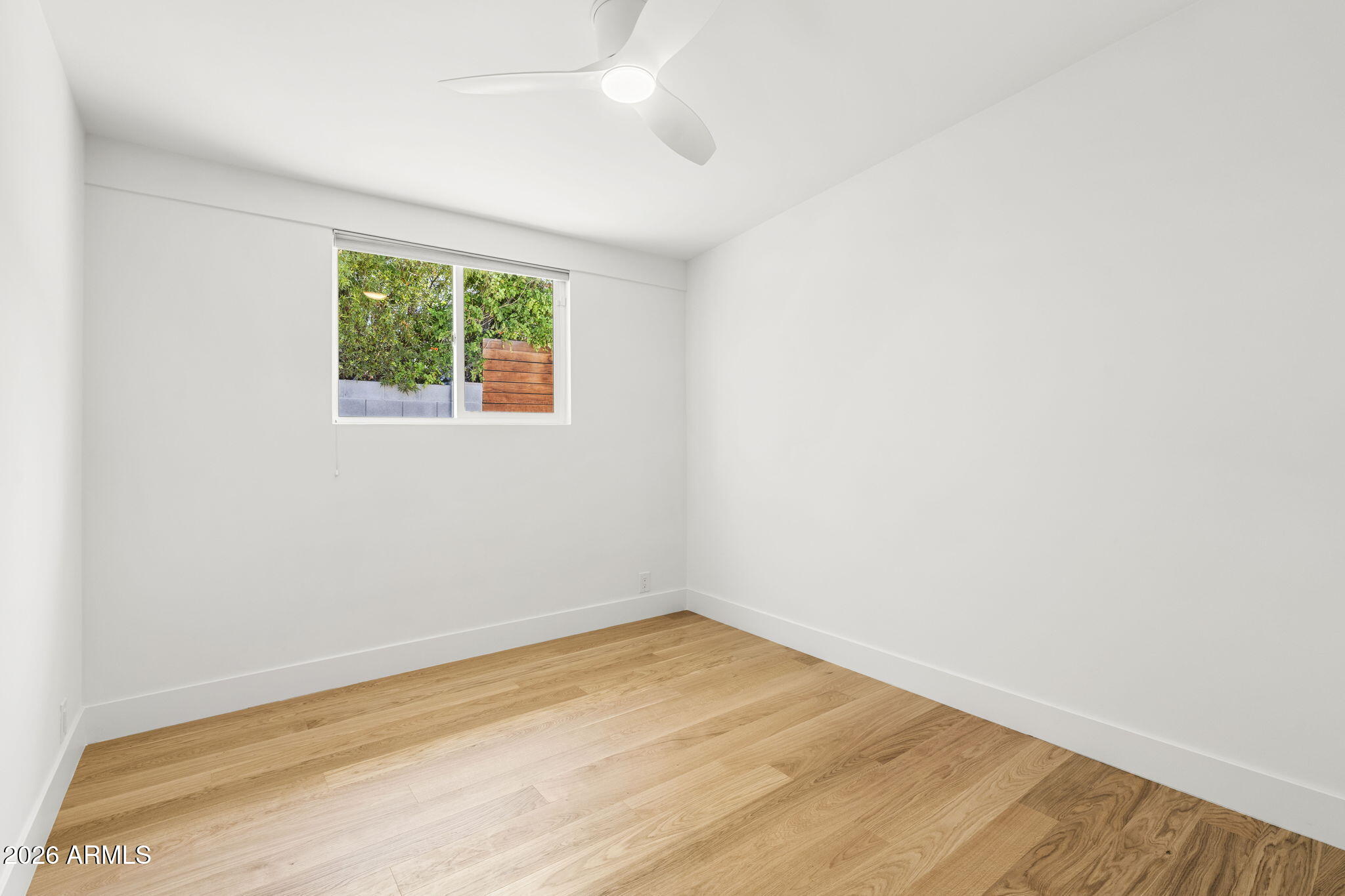 3402 E SELLS Drive