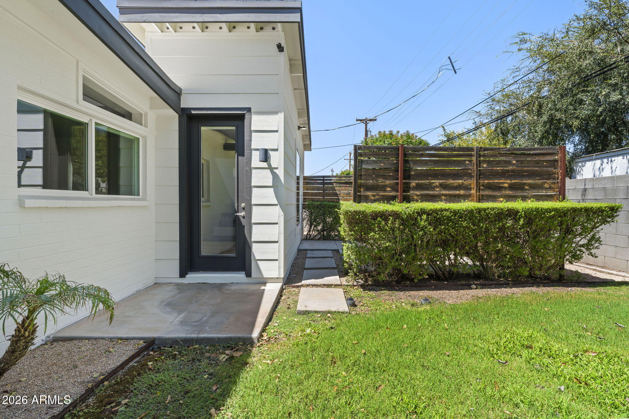 3402 E SELLS Drive