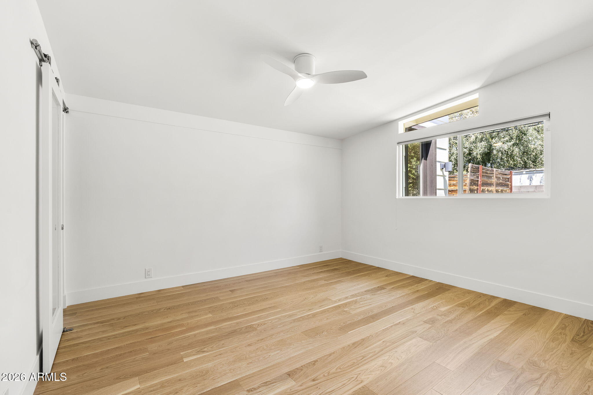 3402 E SELLS Drive