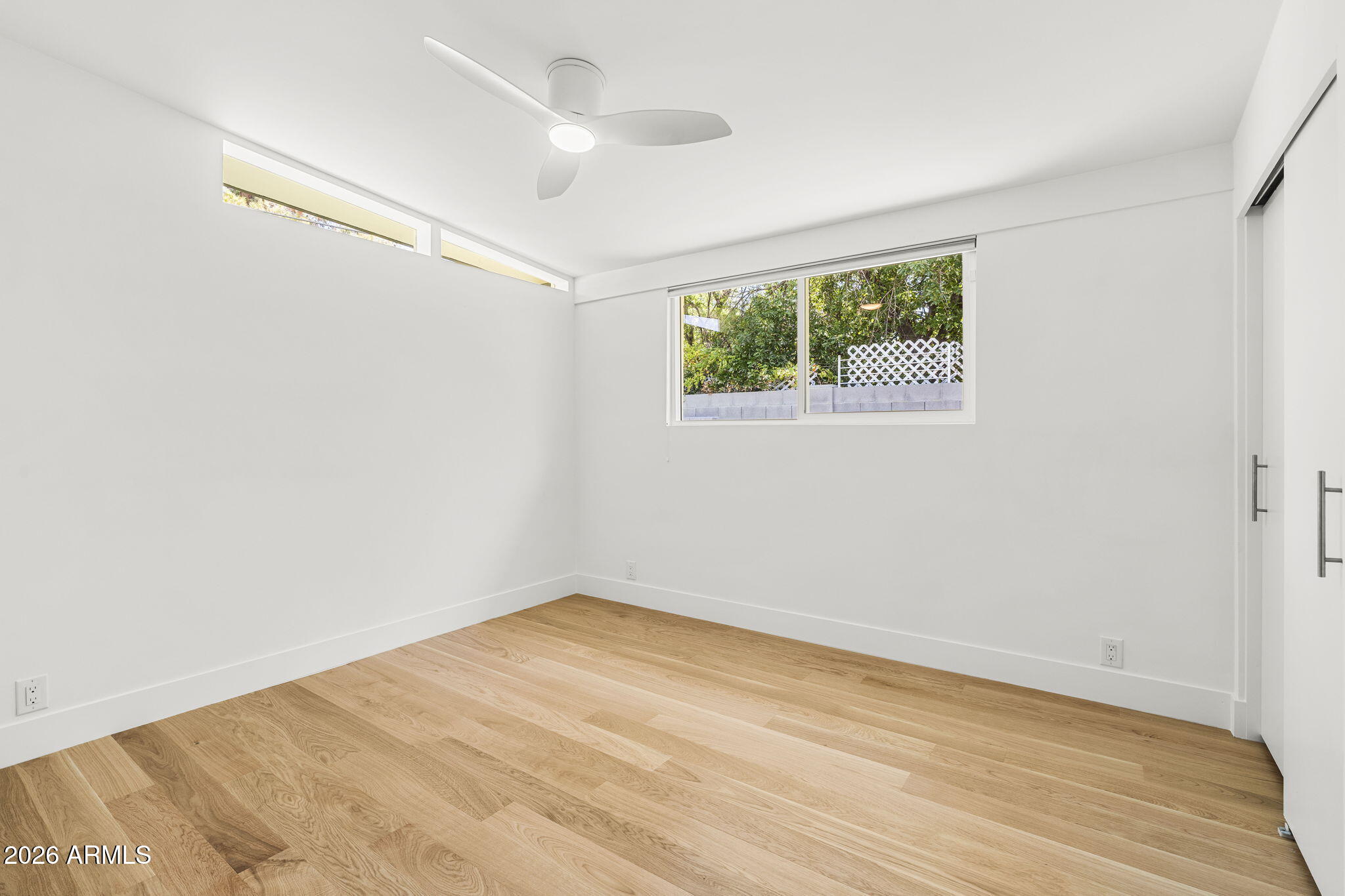 3402 E SELLS Drive