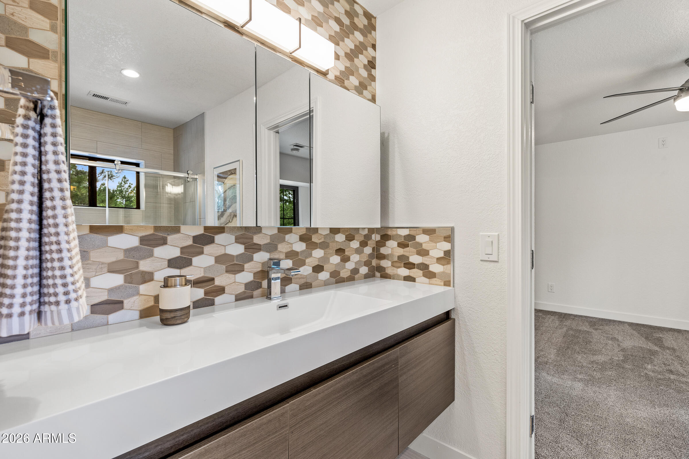 4850 E MOUNT PLEASANT Drive