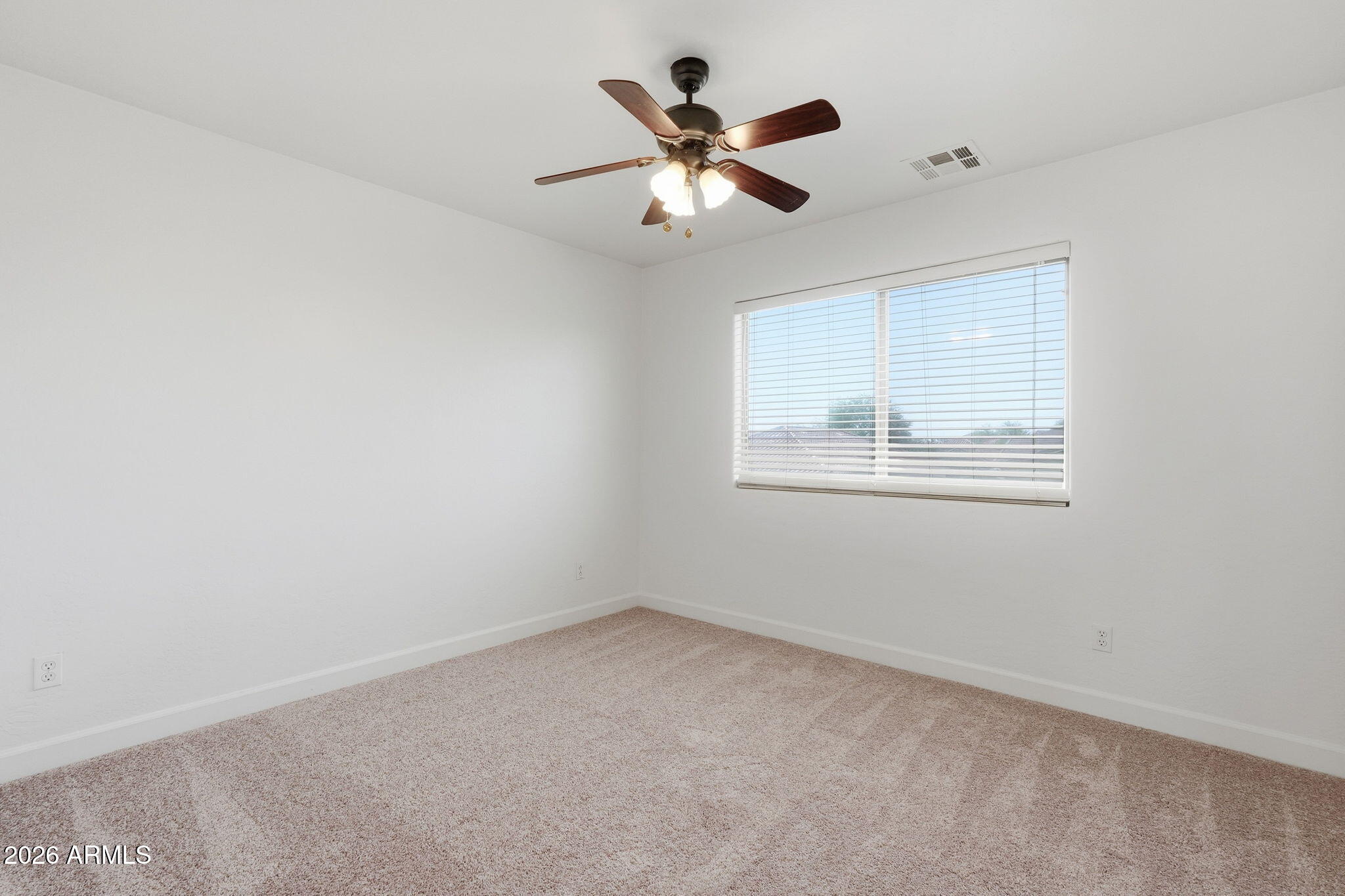 22343 E CALLE DE FLORES