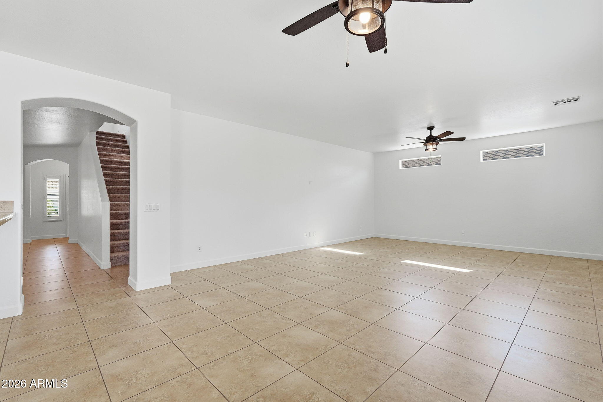 22343 E CALLE DE FLORES