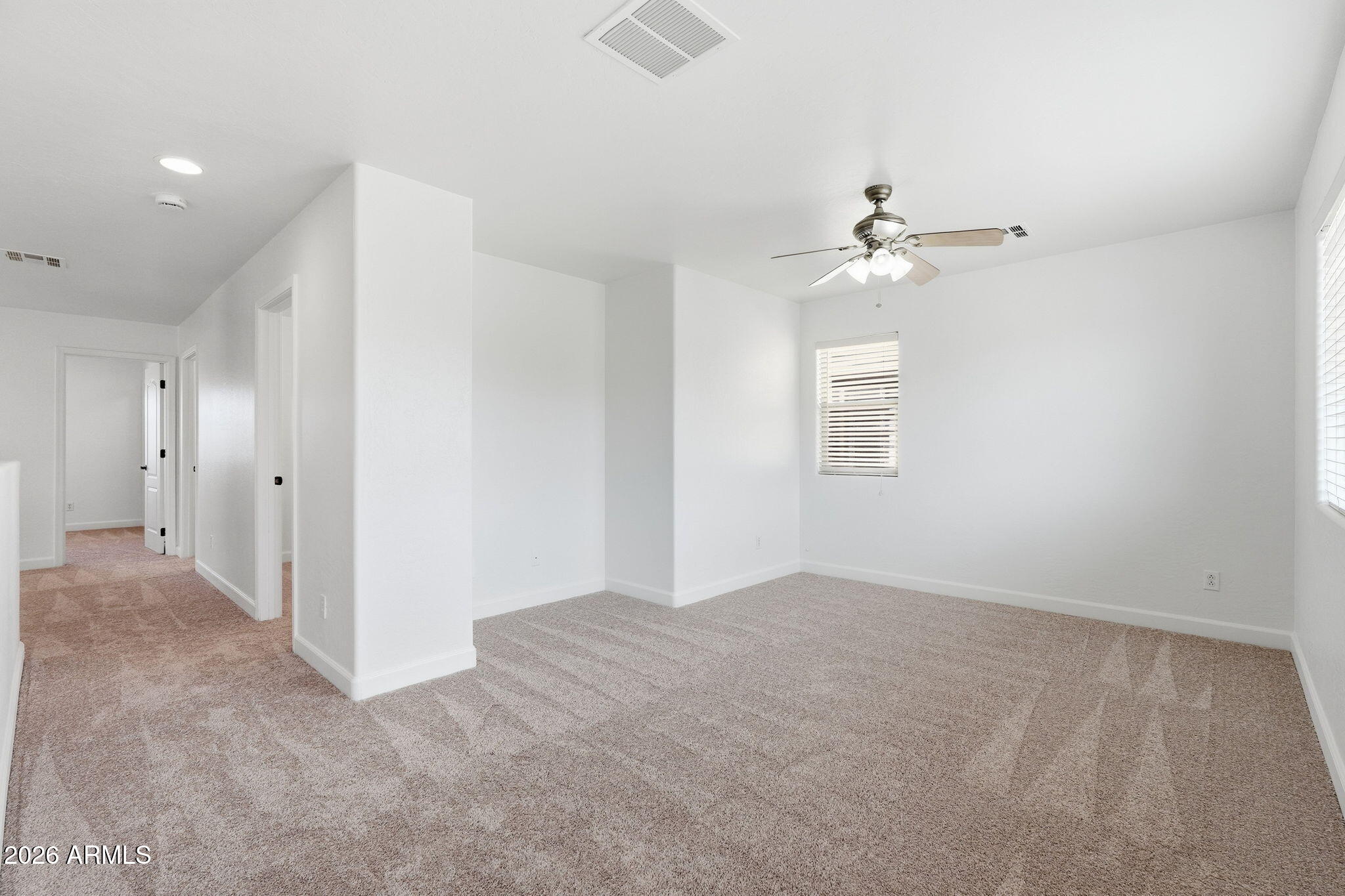 22343 E CALLE DE FLORES