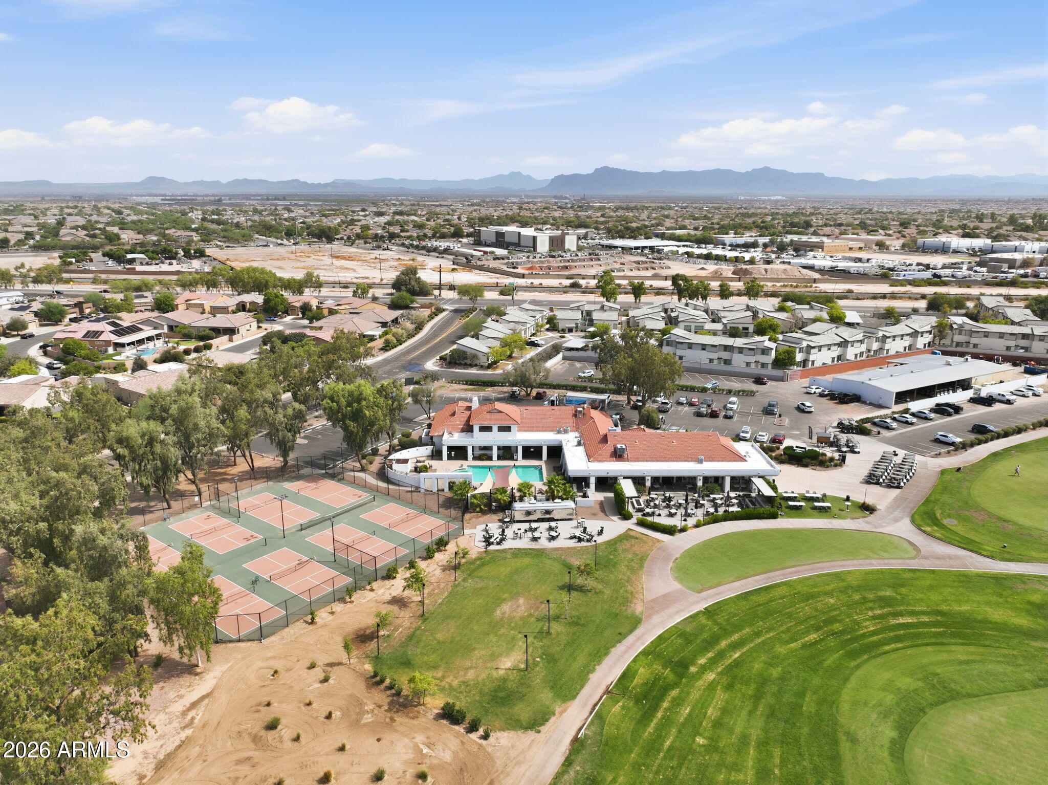 22343 E CALLE DE FLORES