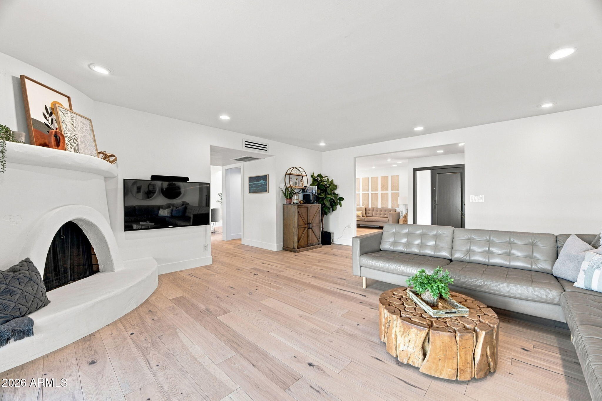 9827 N 65TH Place