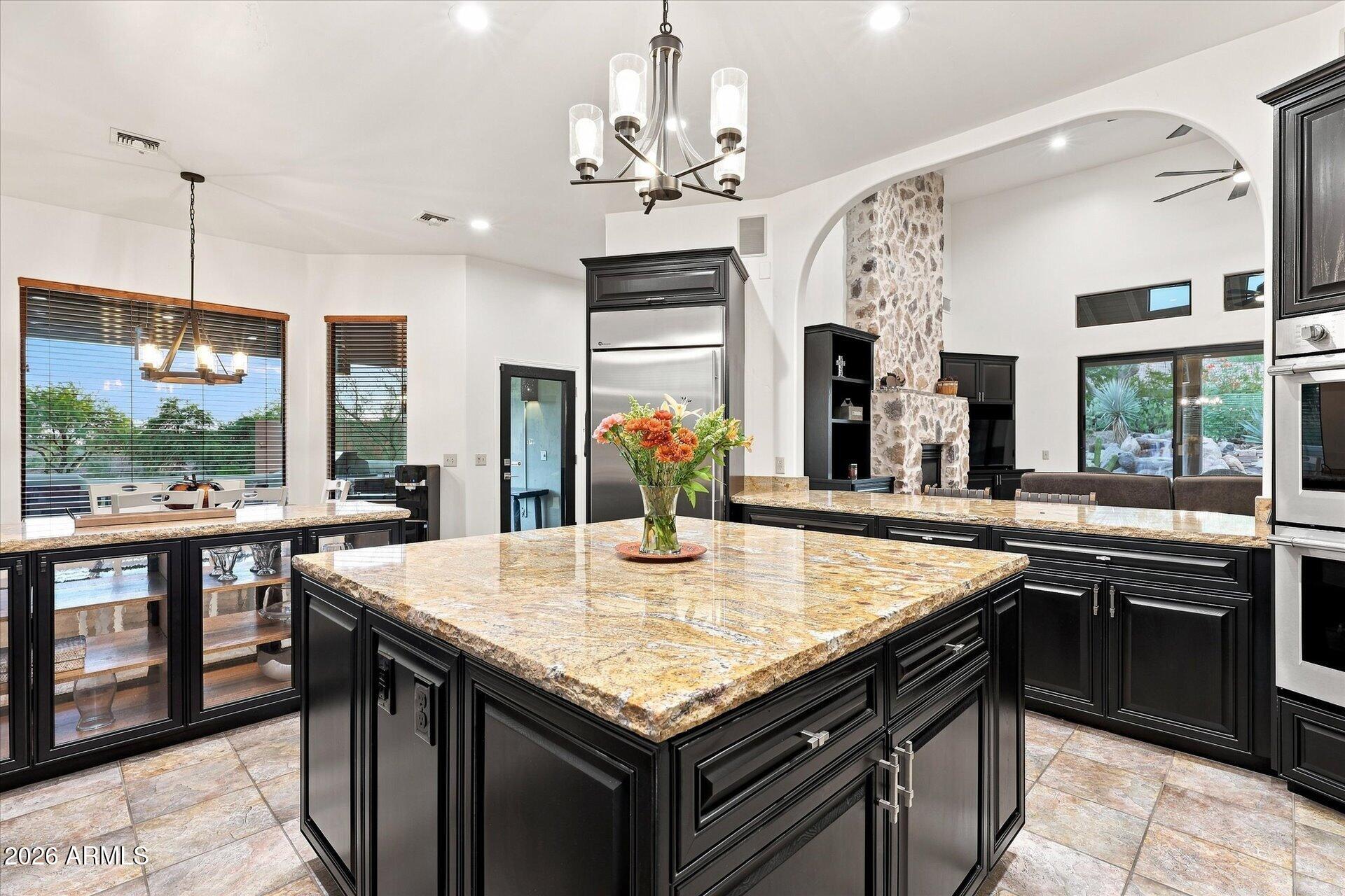 7260 E EAGLE CREST Drive 37