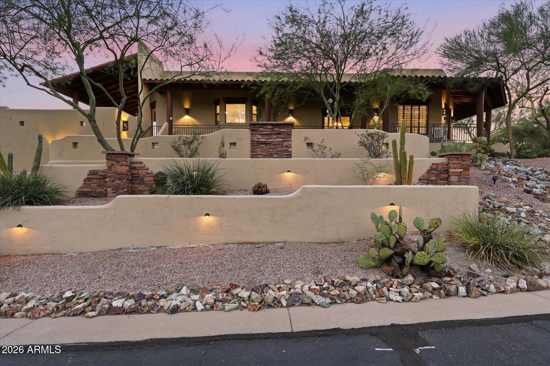 7260 E EAGLE CREST Drive 37