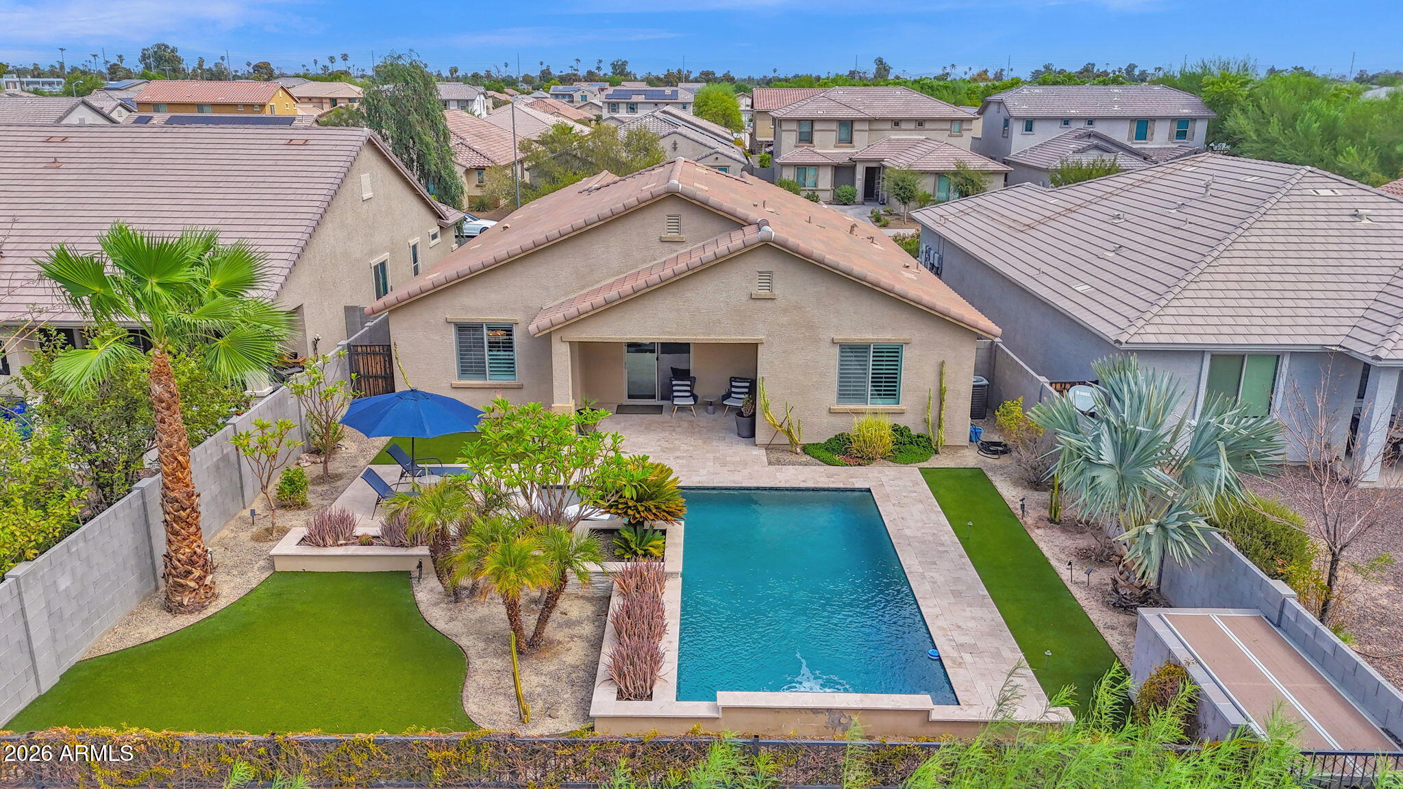 10219 W LAWRENCE Lane