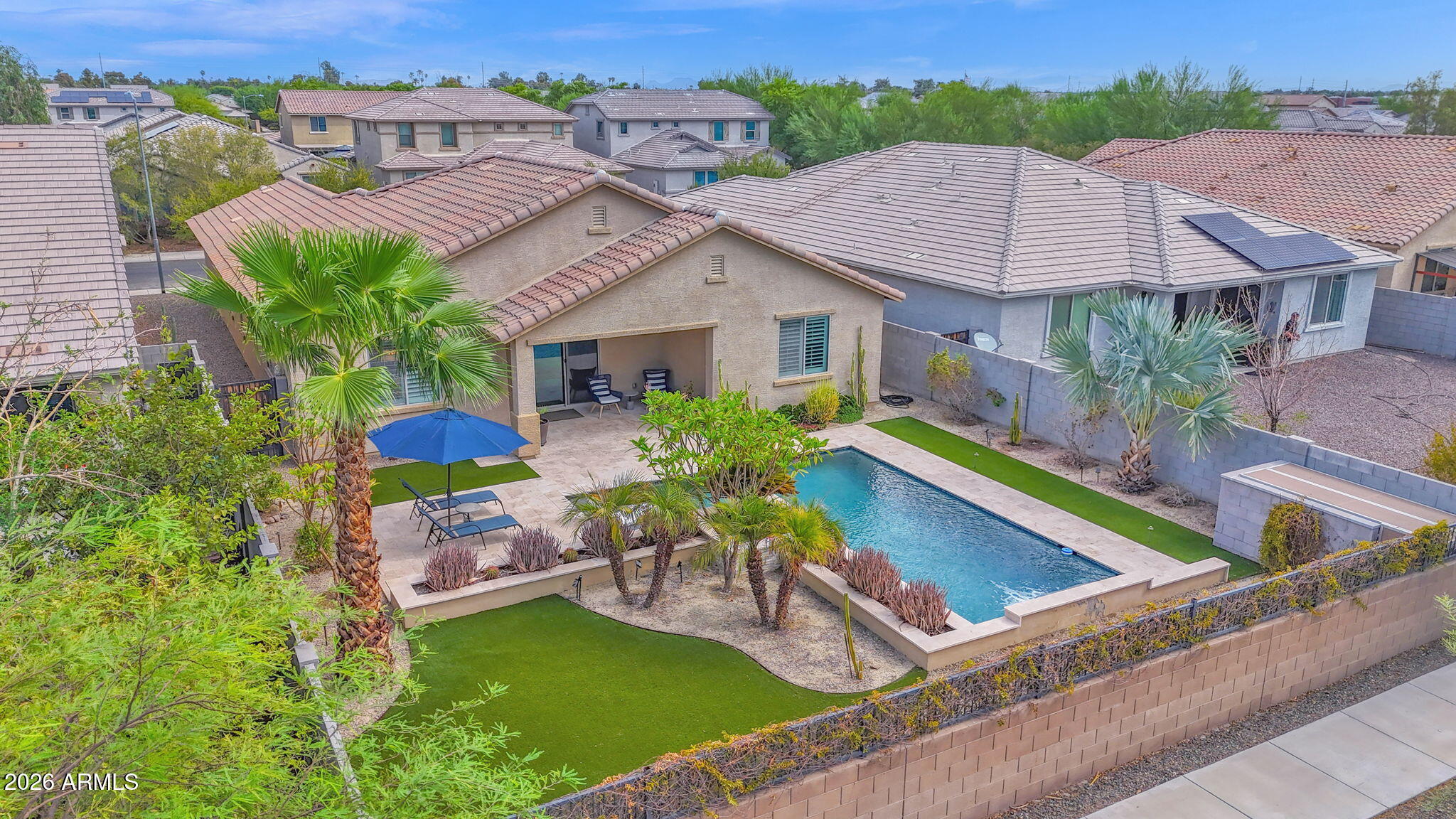 10219 W LAWRENCE Lane