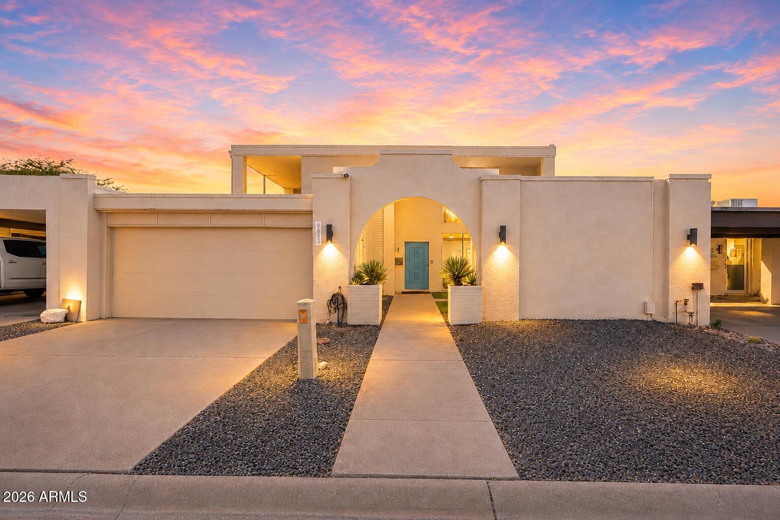8633 E MONTEROSA Avenue