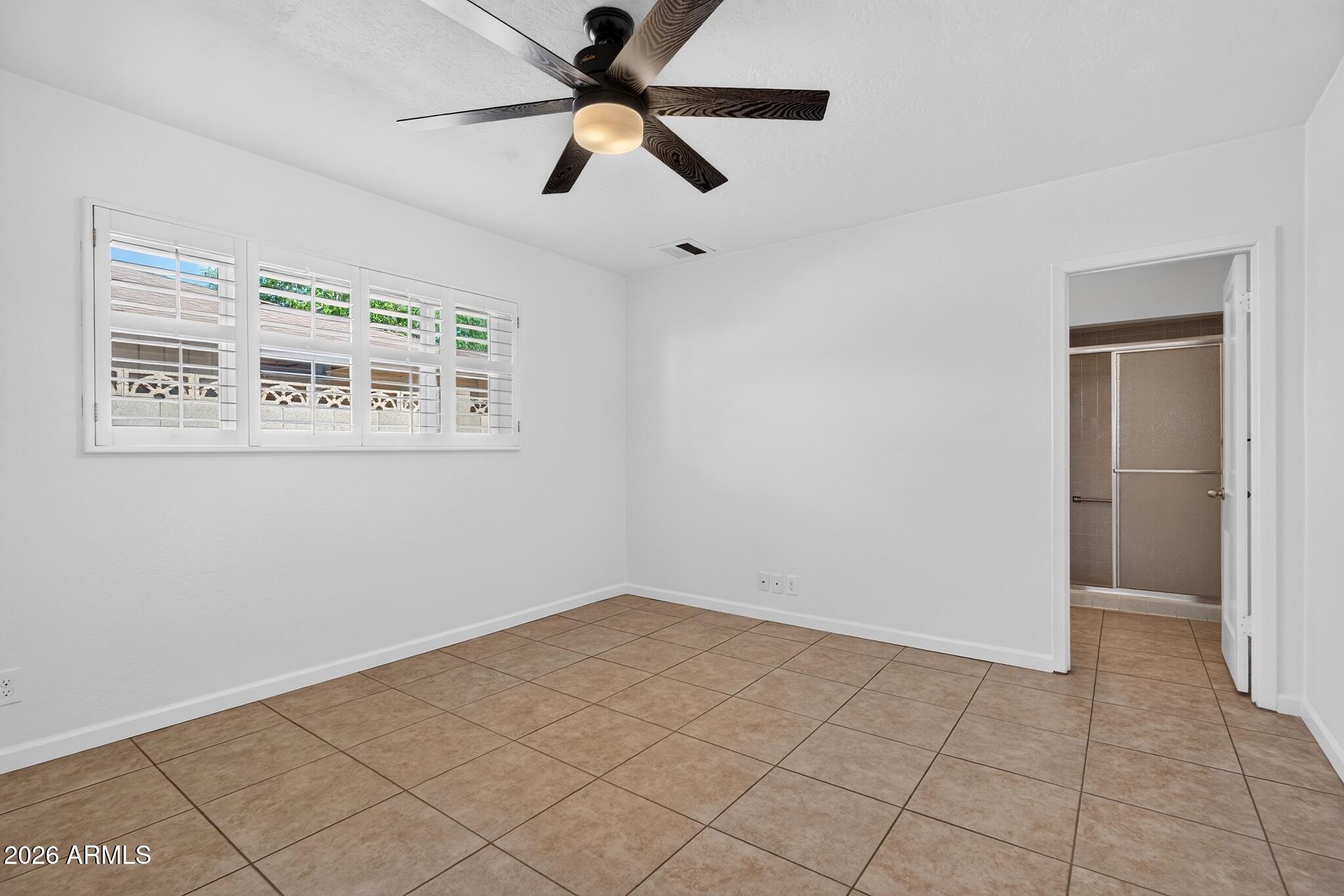1007 E CITRUS Way