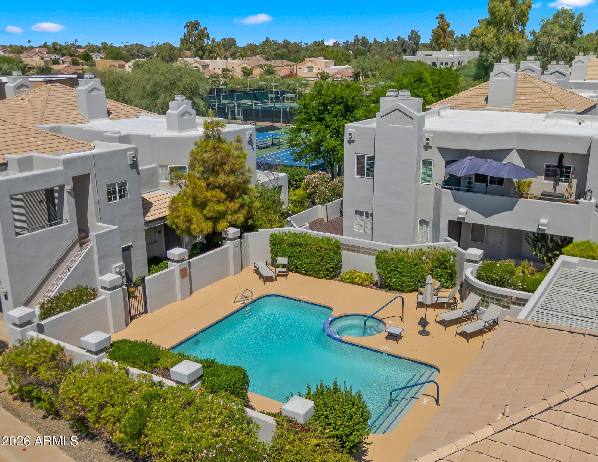 7710 E GAINEY RANCH Road 211