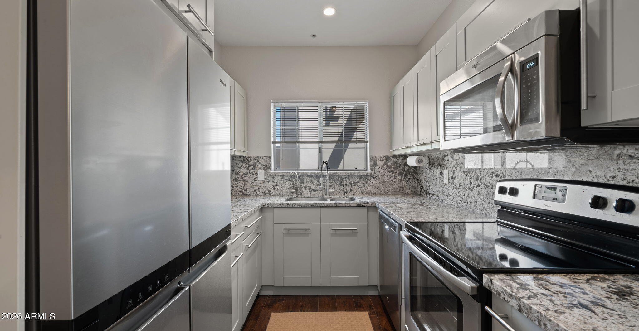 7710 E GAINEY RANCH Road 211