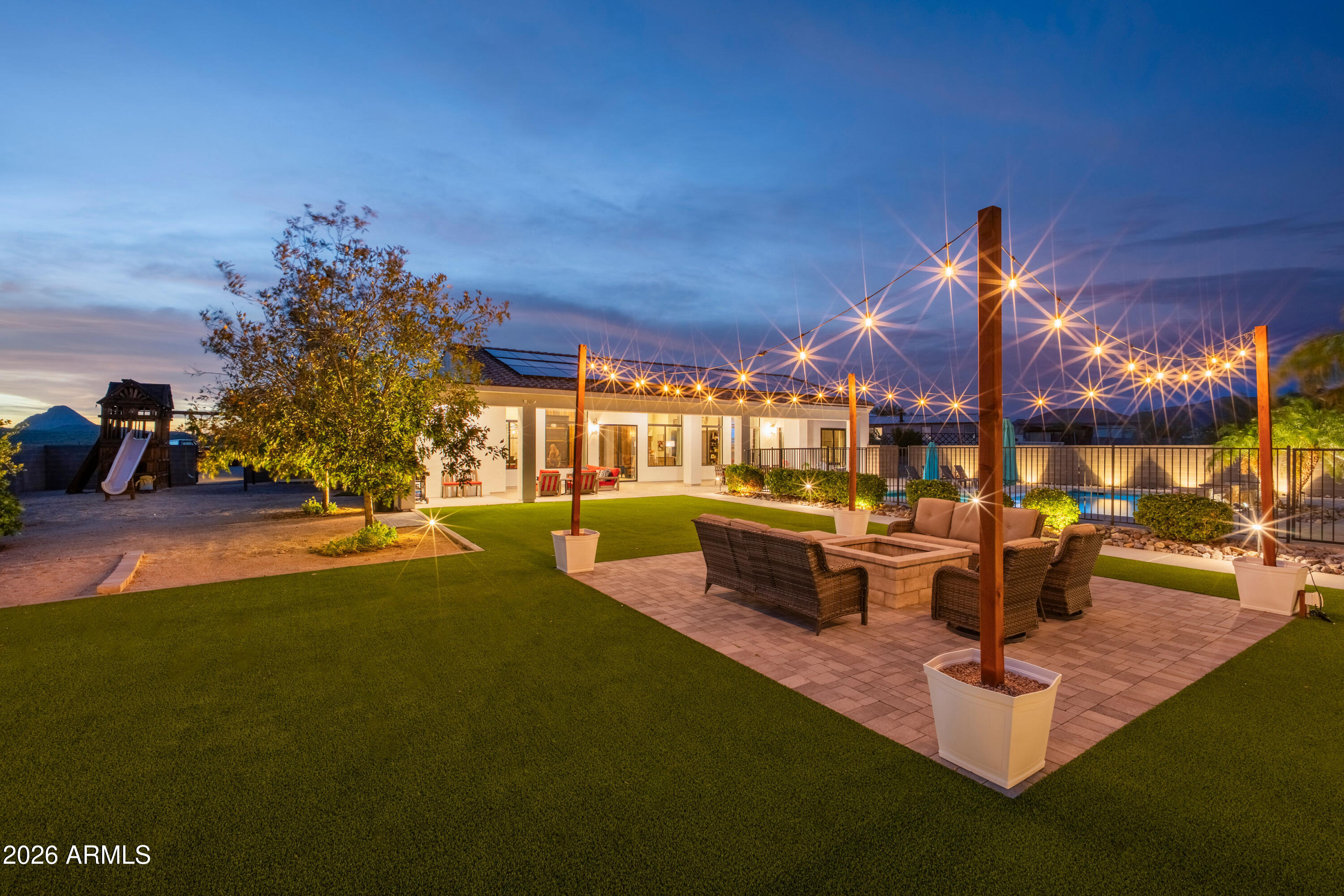 119 E Sabrosa Drive
