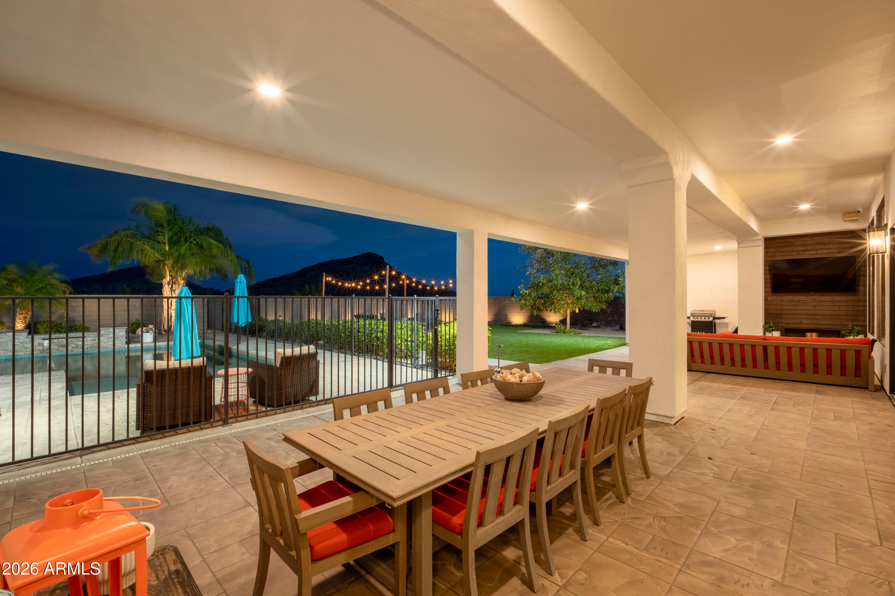 119 E Sabrosa Drive