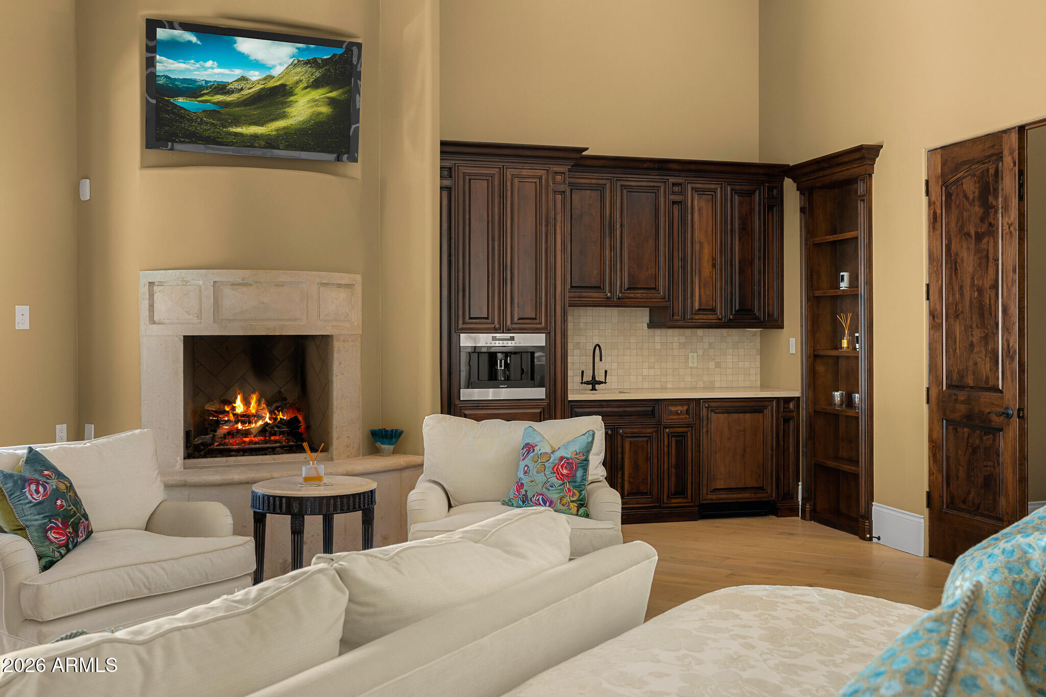 7170 N 69TH Place