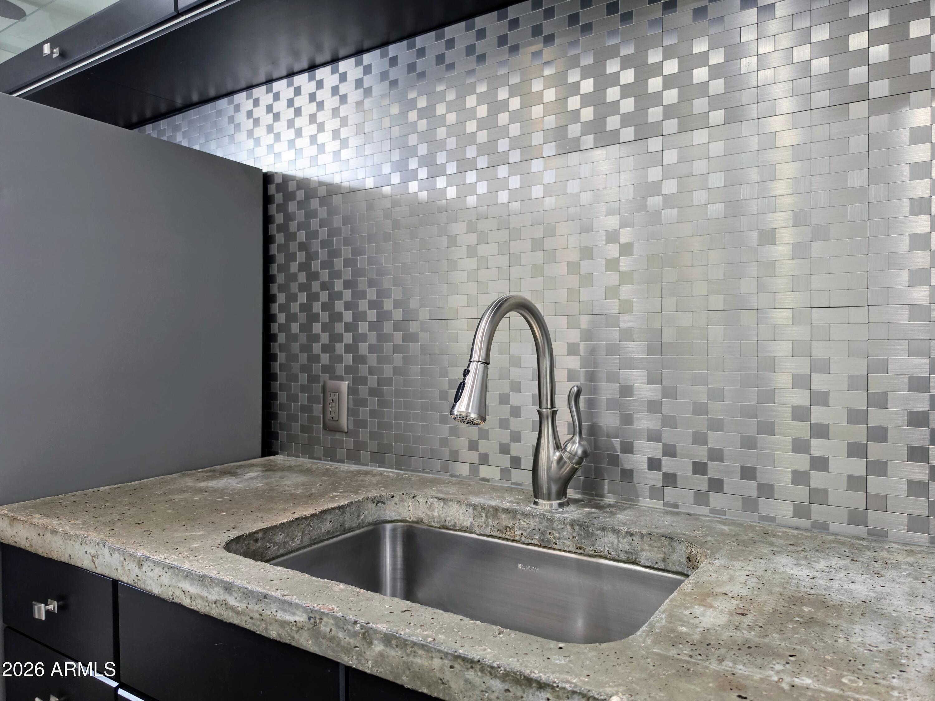 6125 E Indian School Road Apt 171