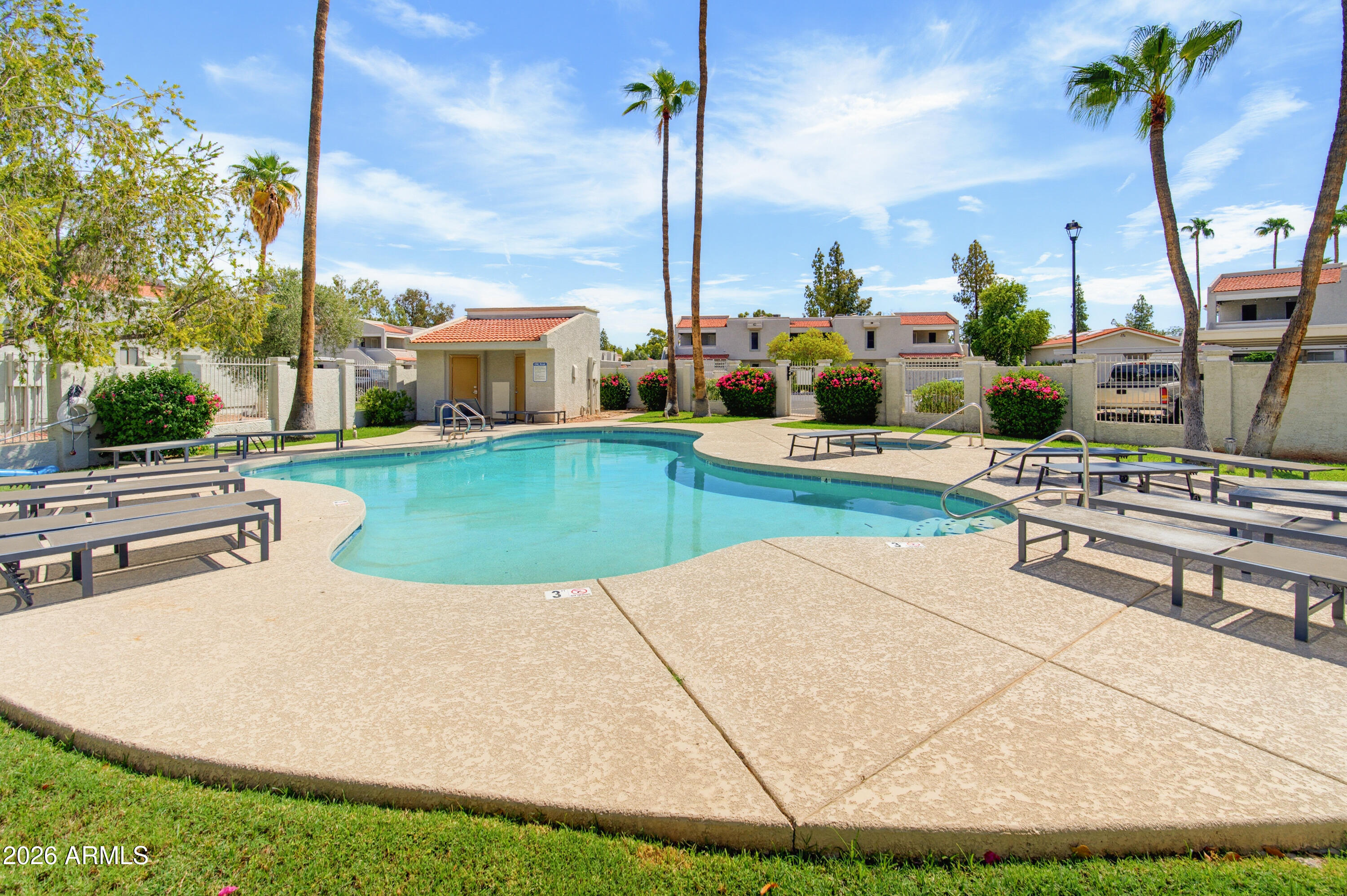 850 S RIVER Drive 2070