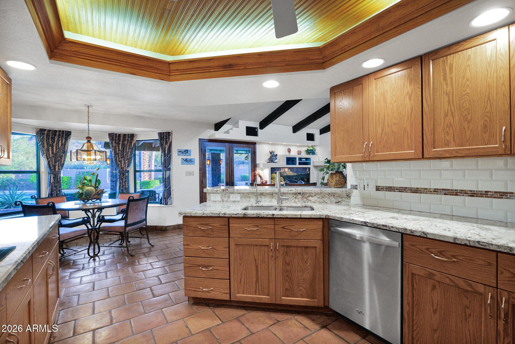 10411 N 23RD Place