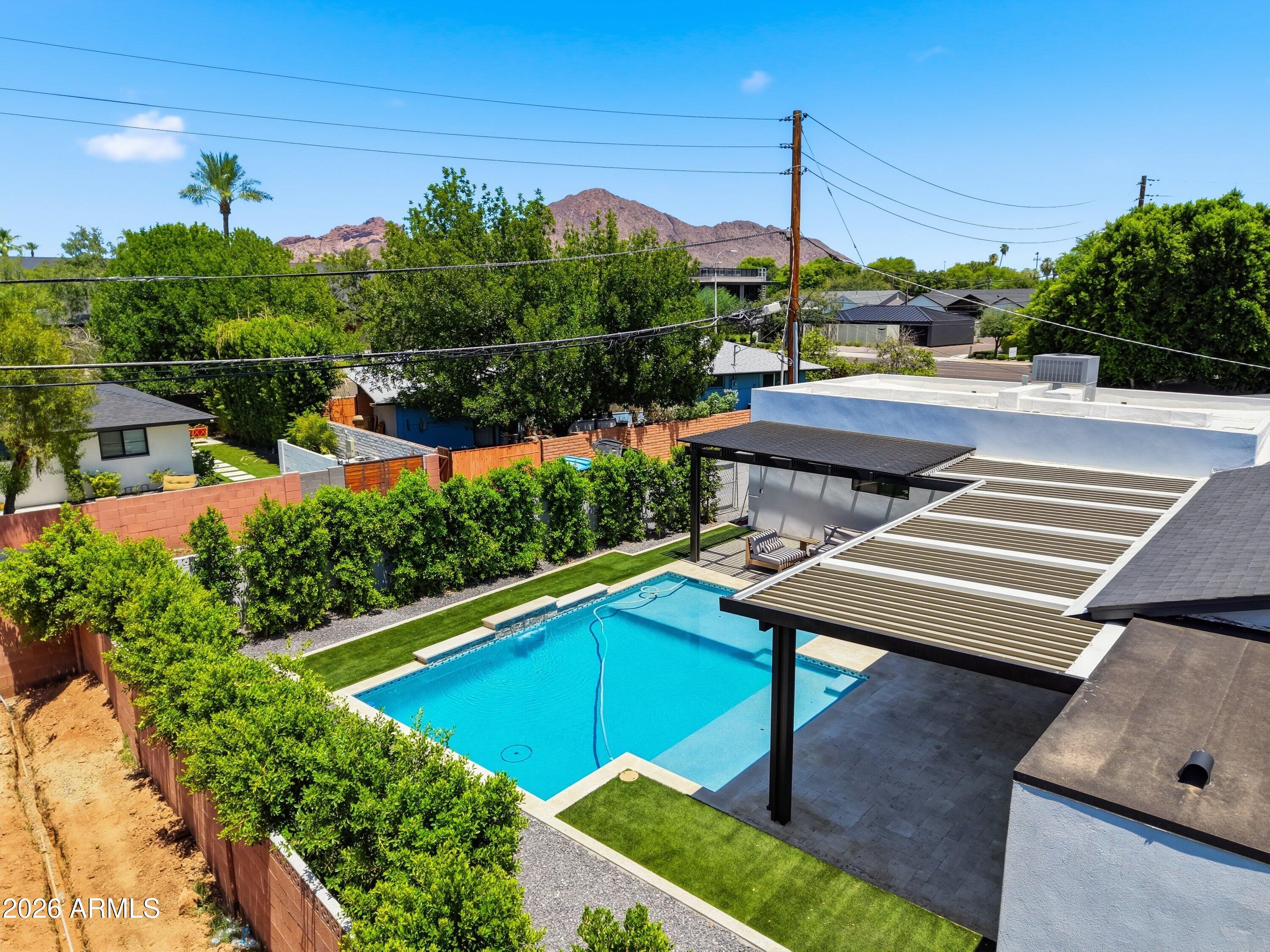 4348 E MITCHELL Drive
