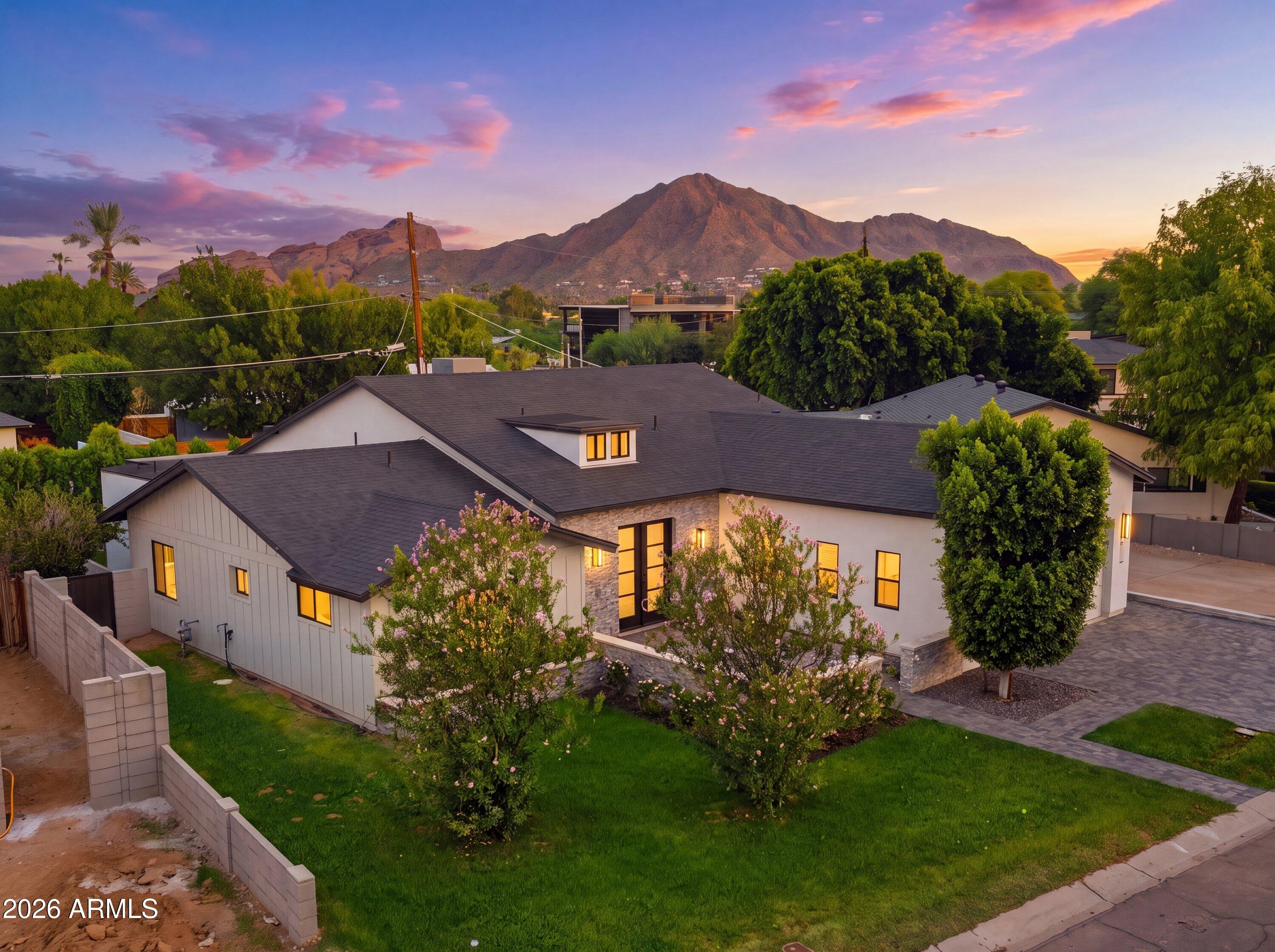 4348 E MITCHELL Drive