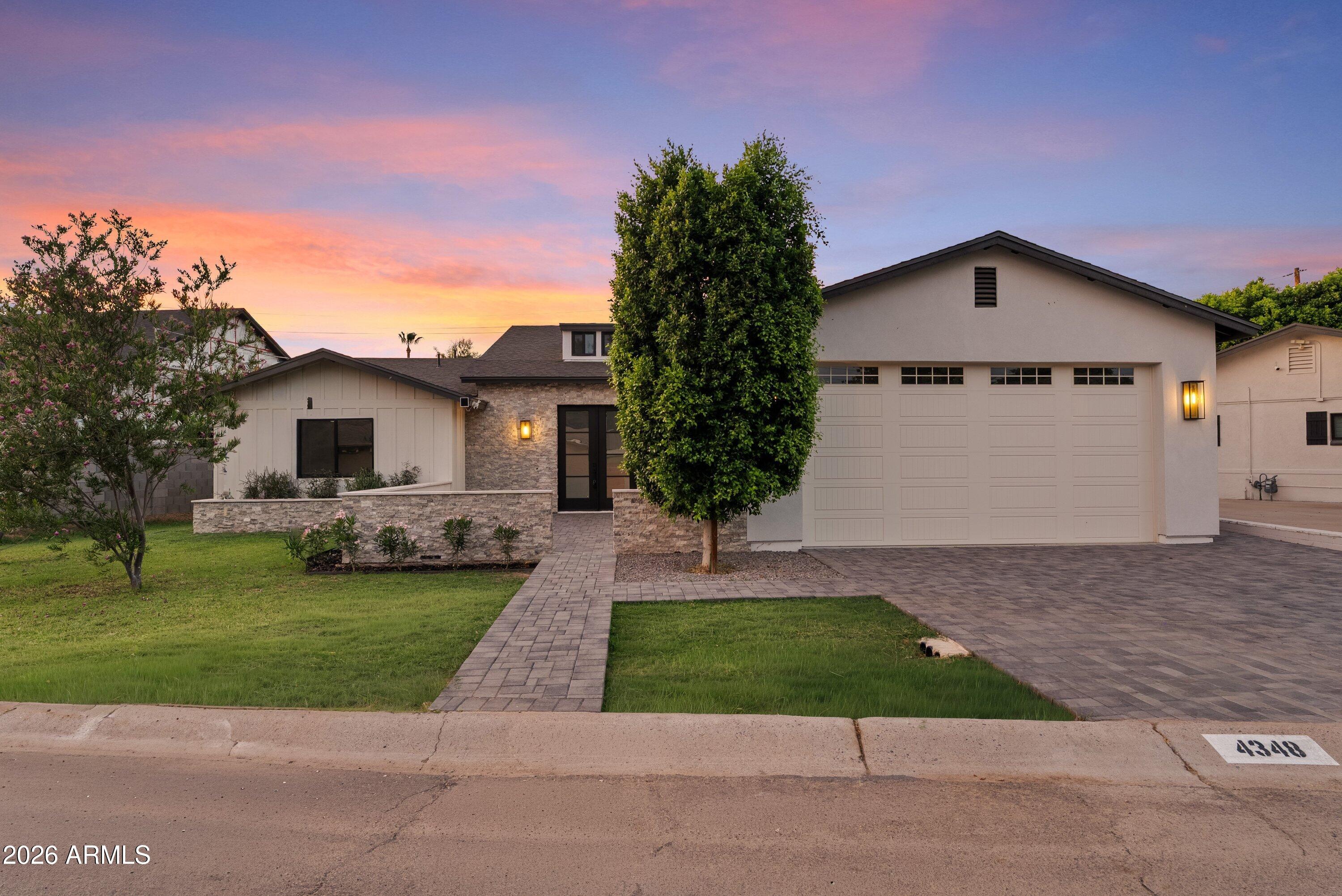 4348 E MITCHELL Drive