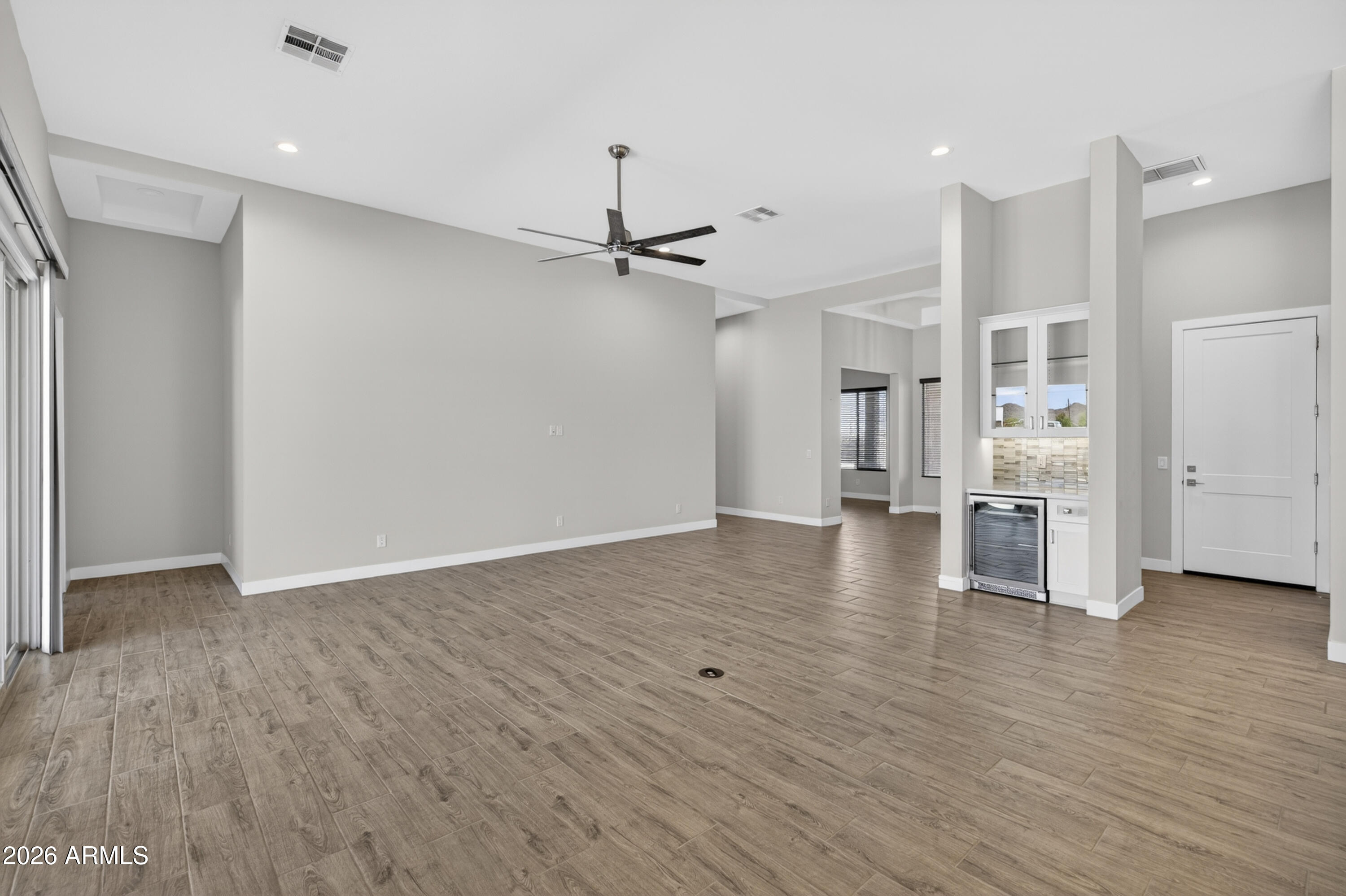 2120 W TANYA Trail