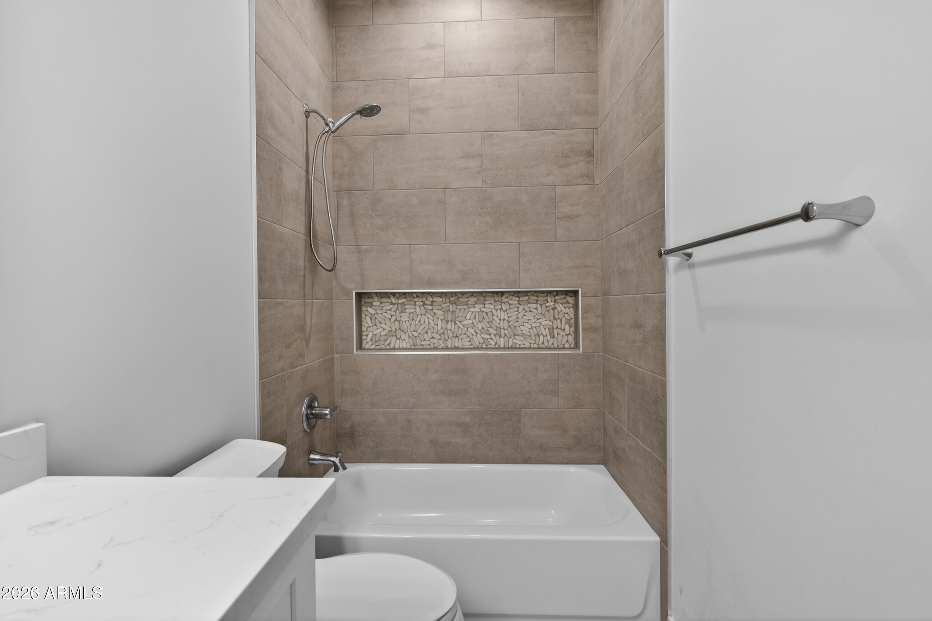 2120 W TANYA Trail