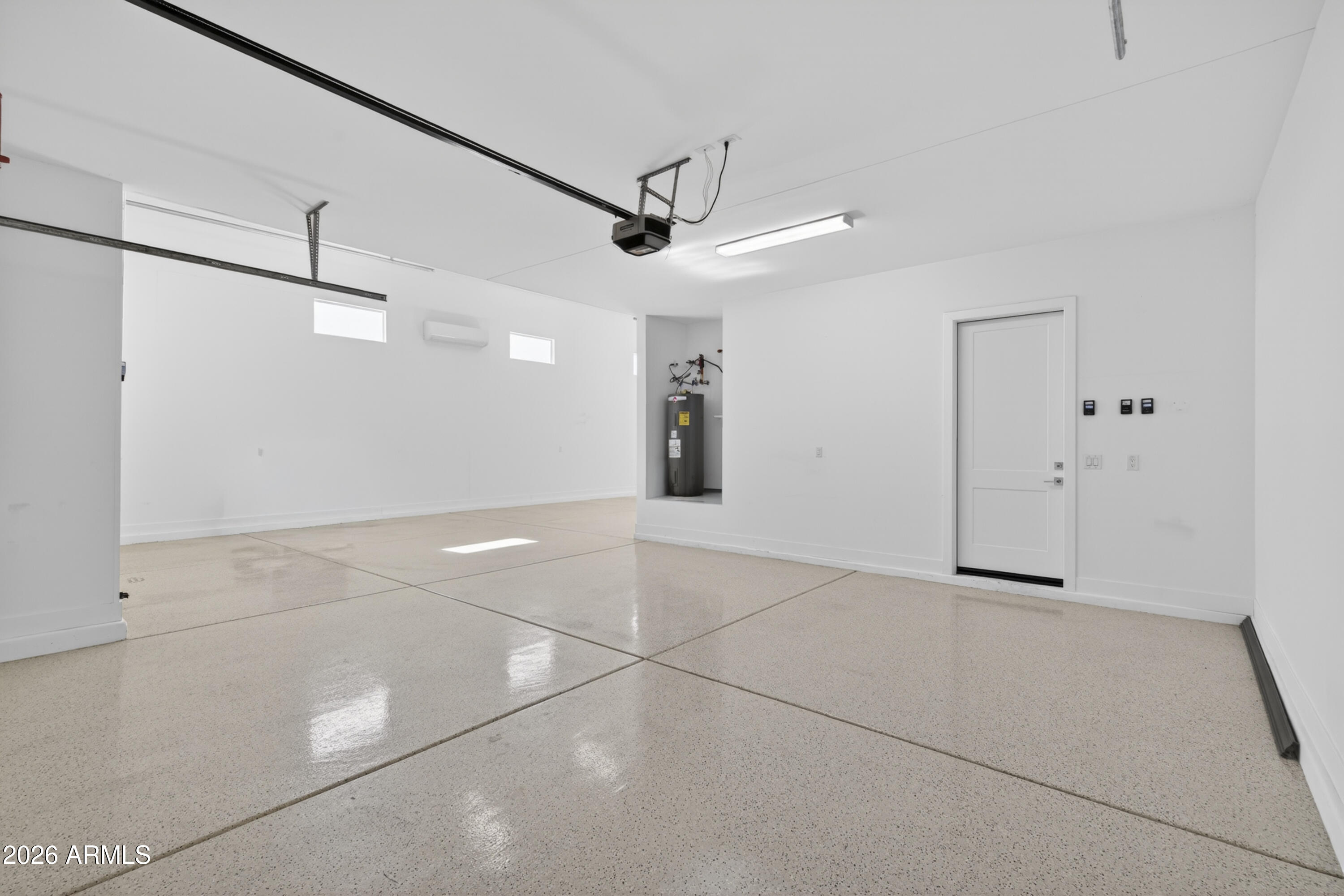 2120 W TANYA Trail