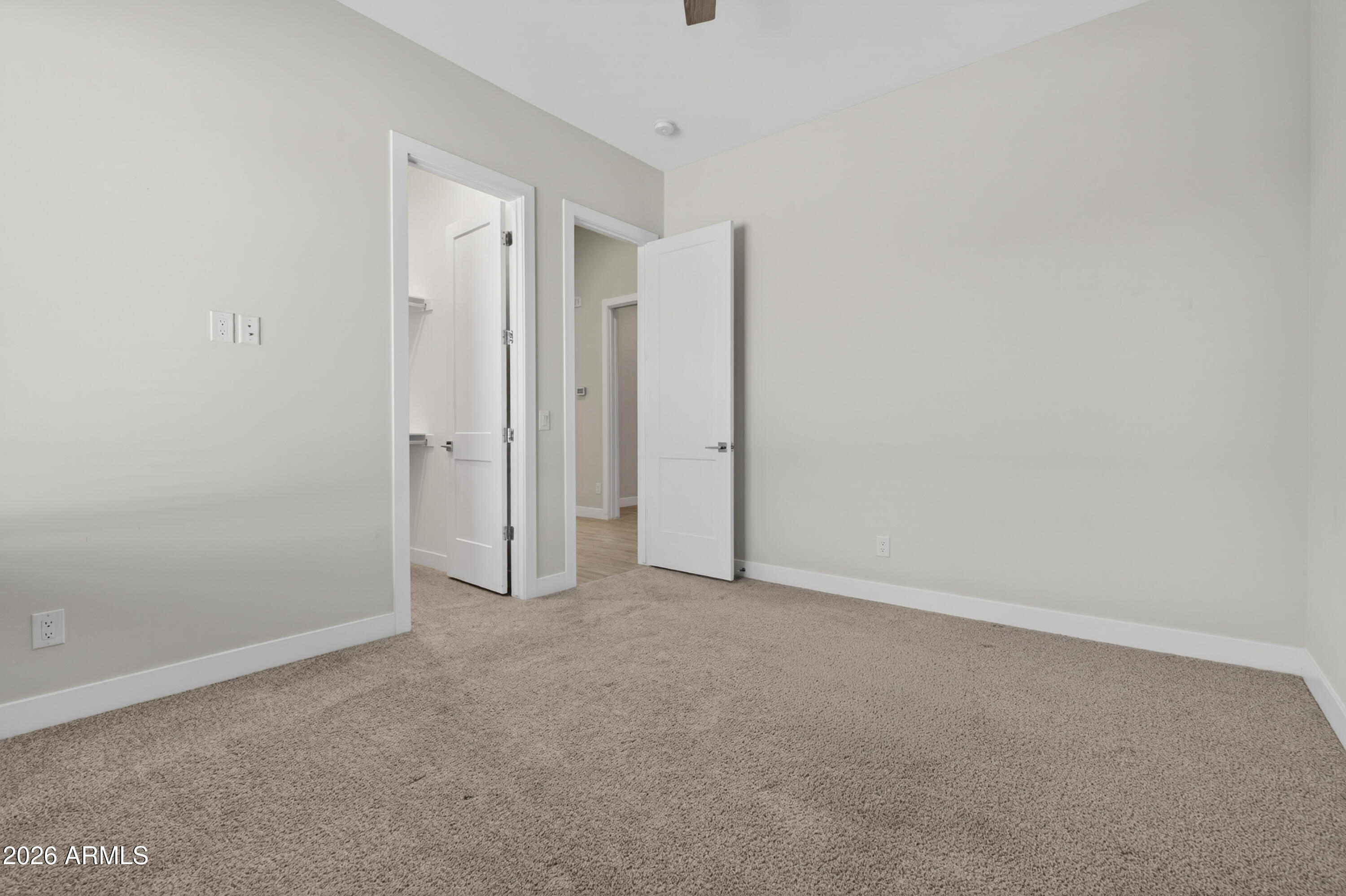 2120 W TANYA Trail