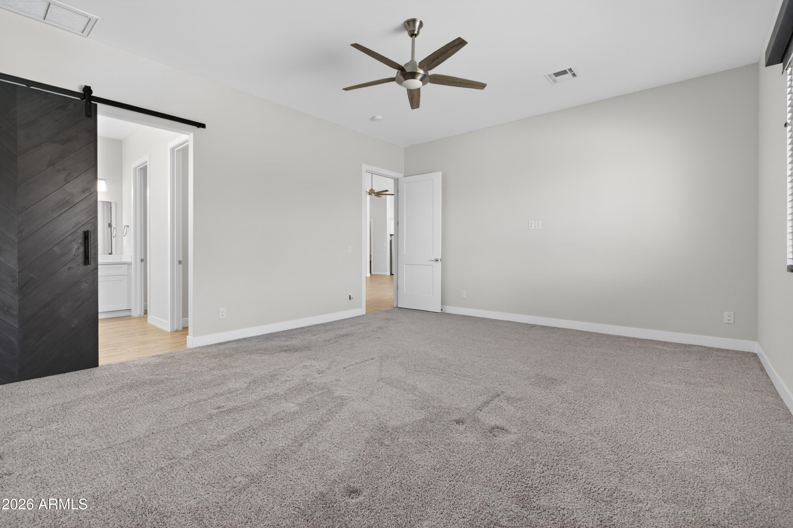 2120 W TANYA Trail