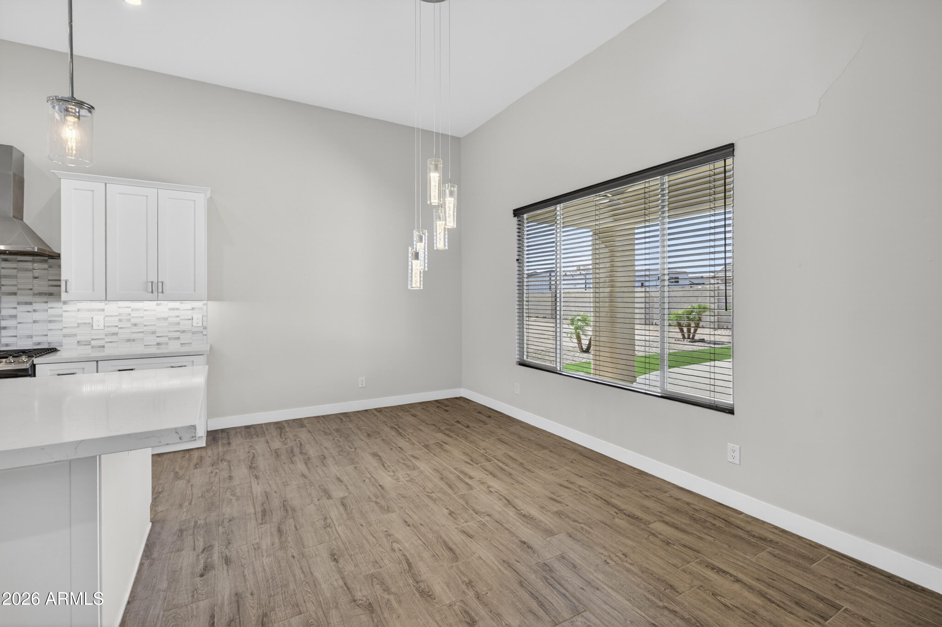 2120 W TANYA Trail