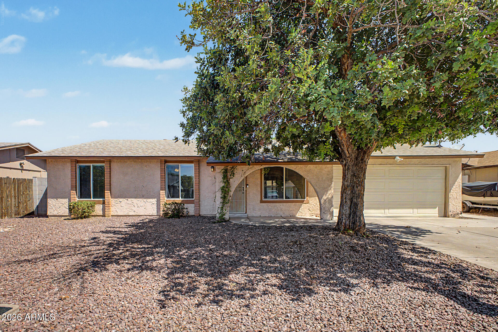 5210 W LUPINE Avenue